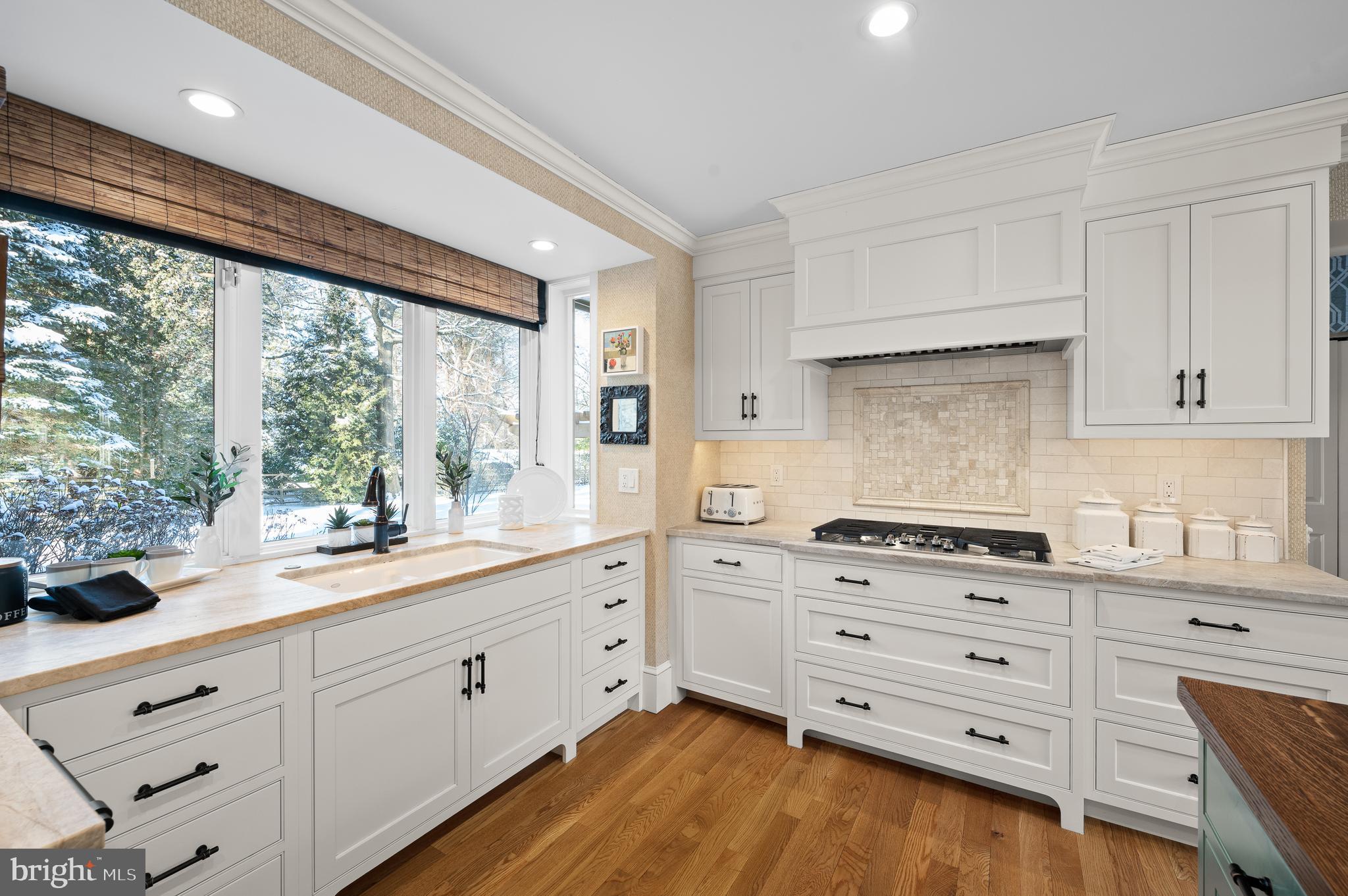 SOUTH WAYNE - Residential