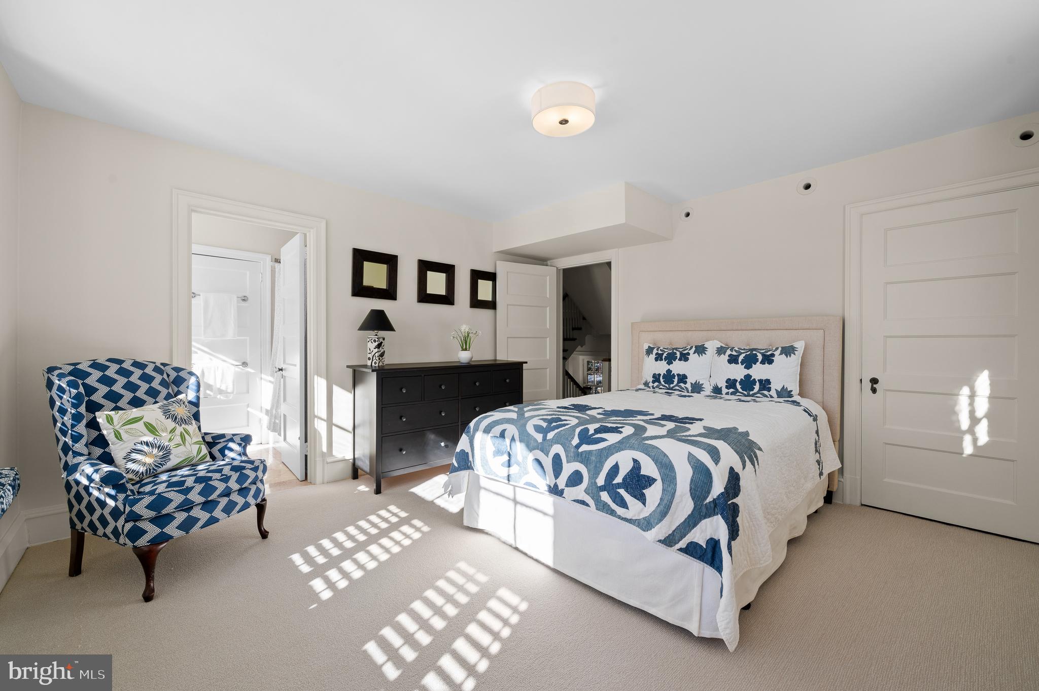 SOUTH WAYNE - Residential