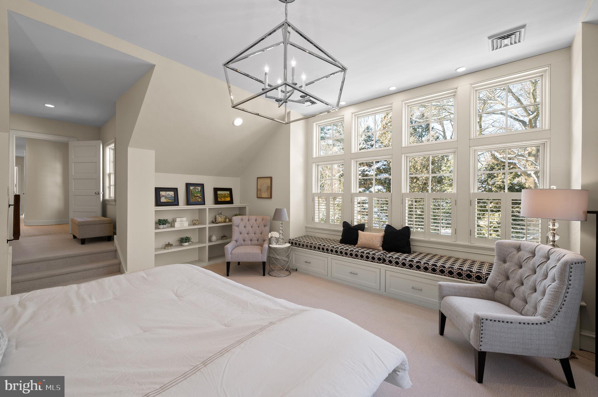 SOUTH WAYNE - Residential