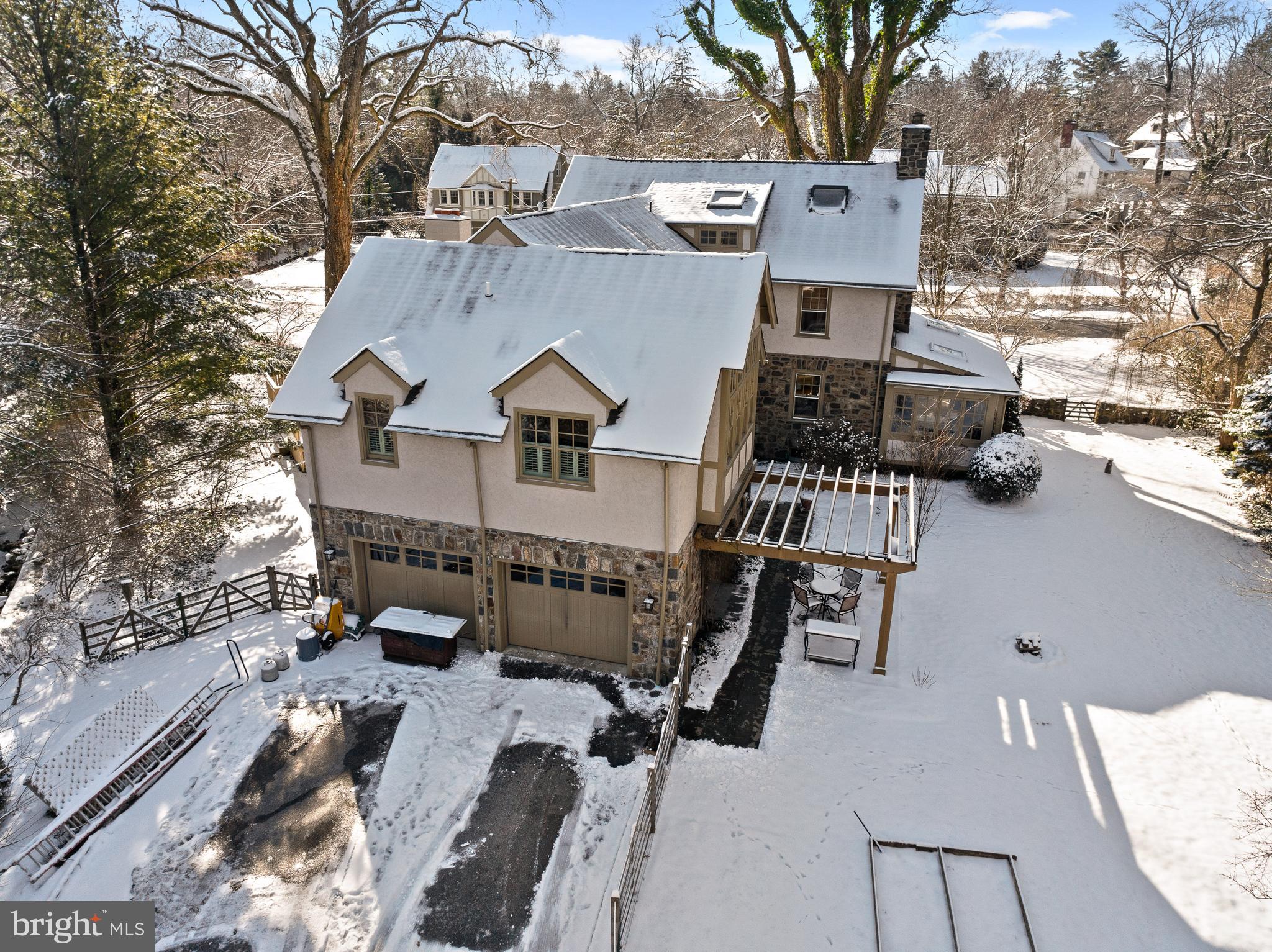 SOUTH WAYNE - Residential