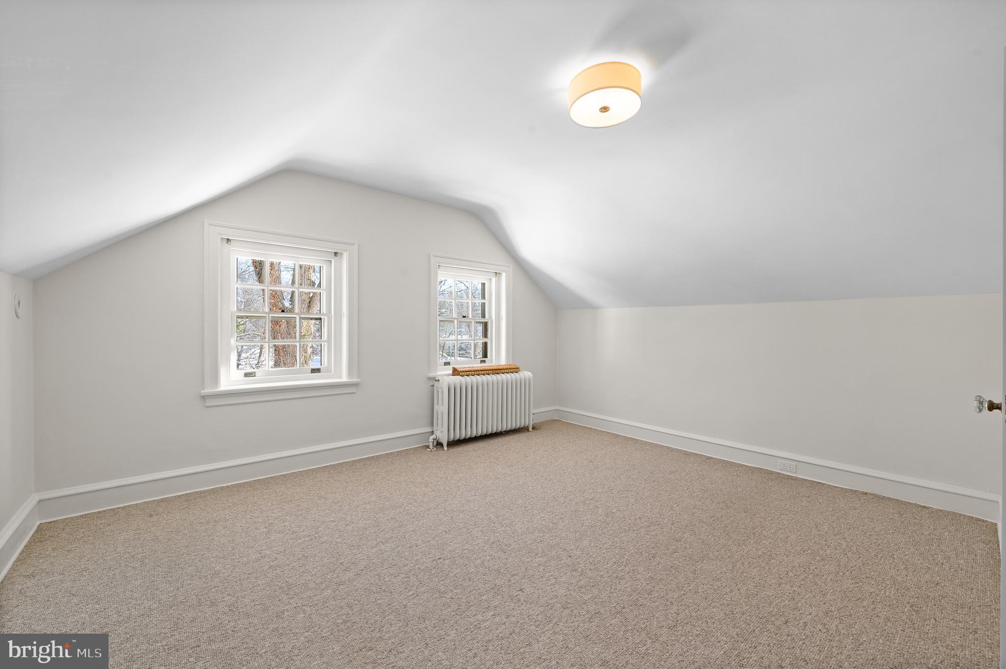 SOUTH WAYNE - Residential