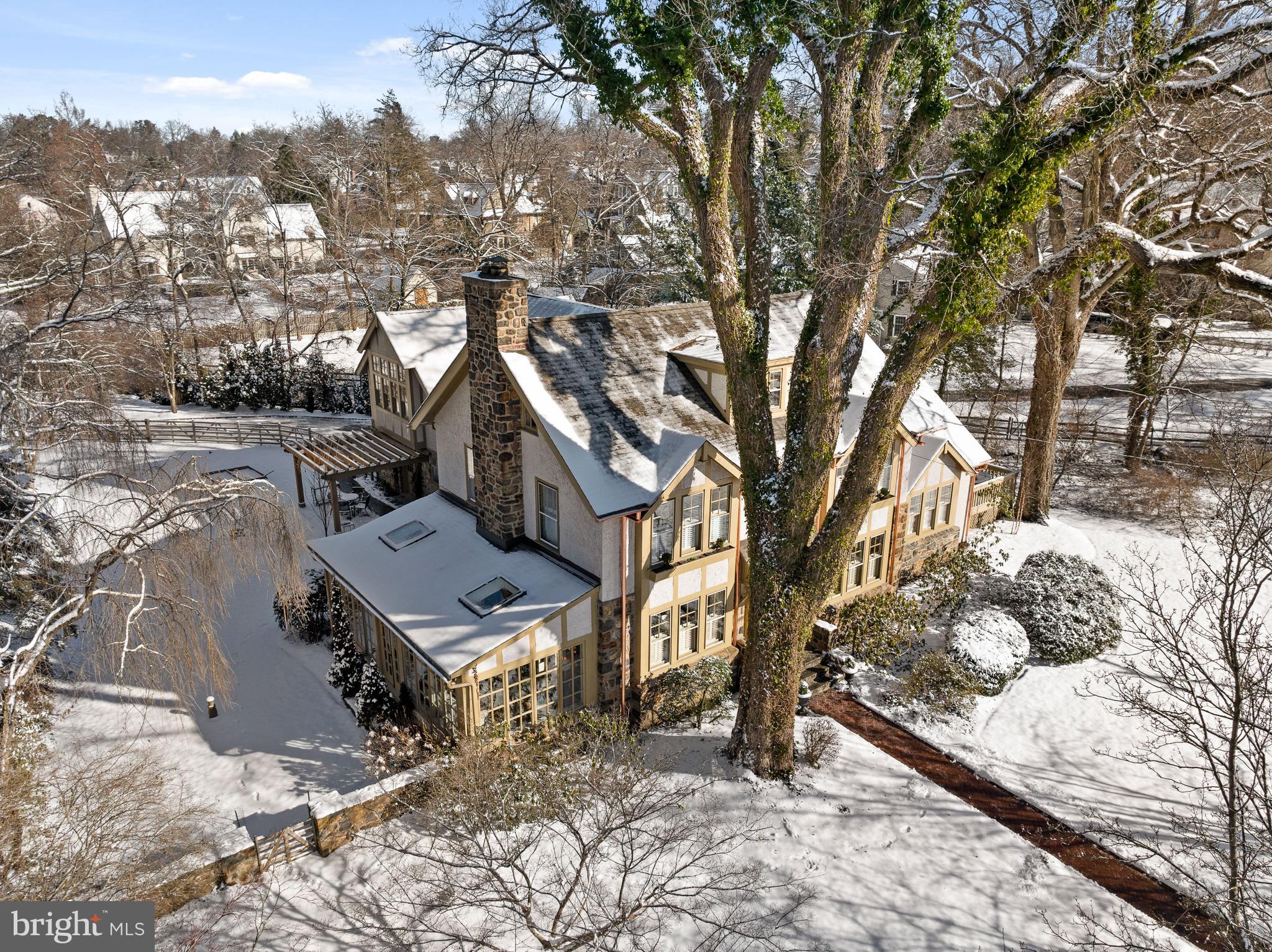 SOUTH WAYNE - Residential