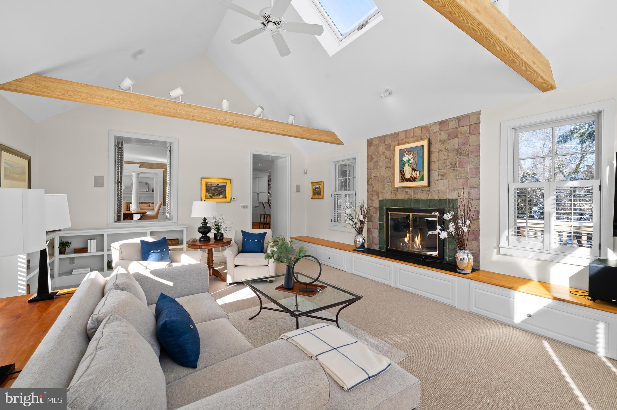 SOUTH WAYNE - Residential