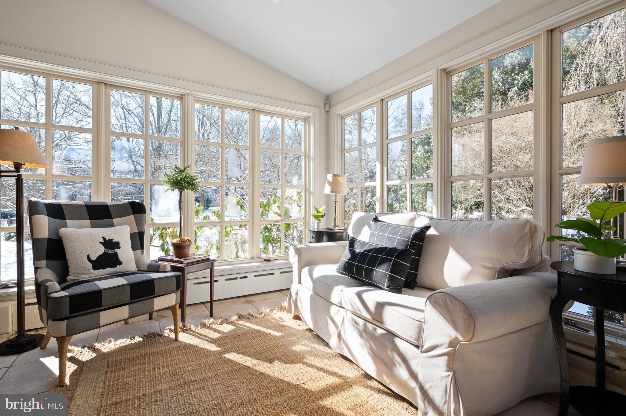 SOUTH WAYNE - Residential