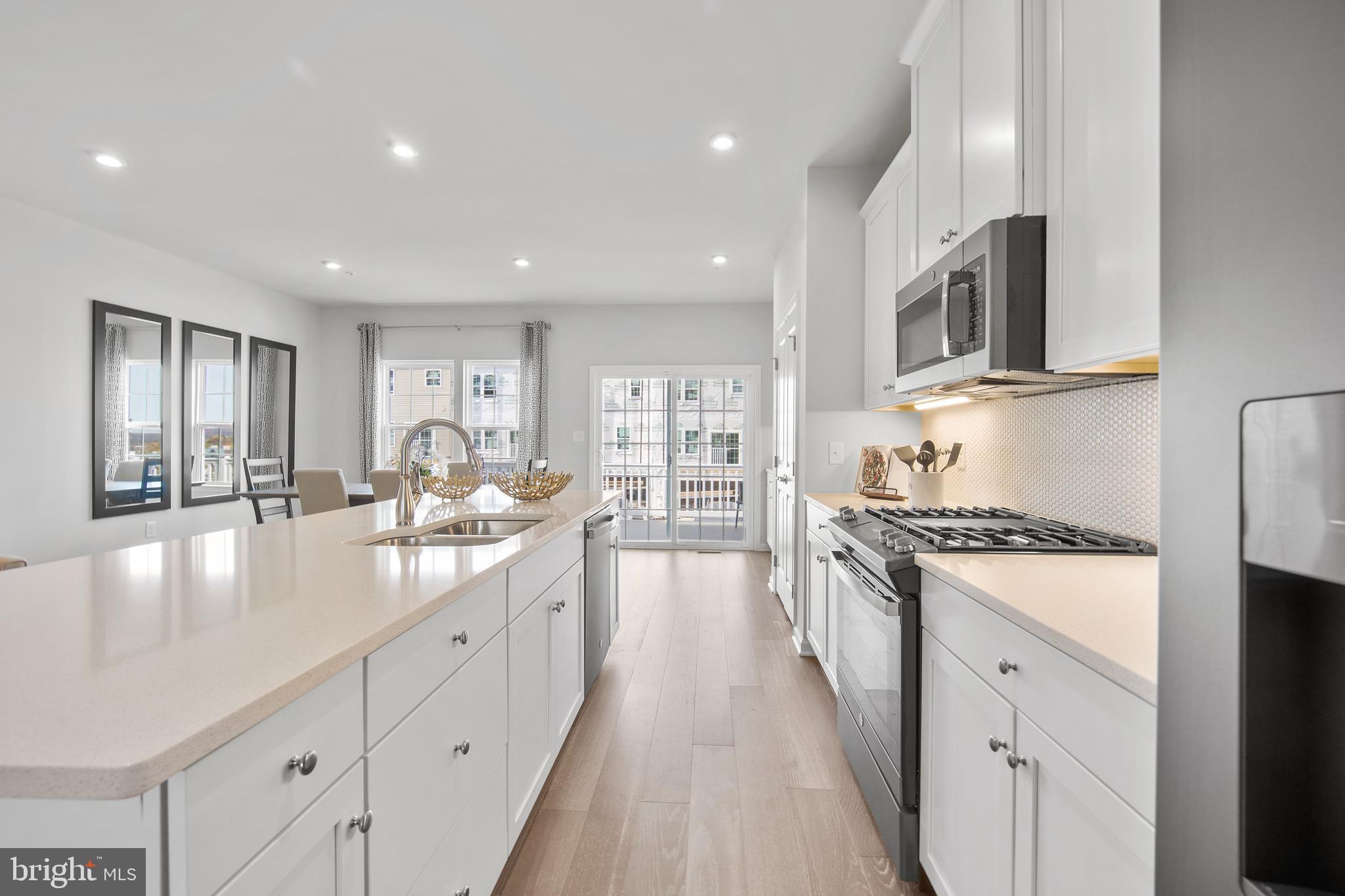 DUBLIN CROSSING - Residential Lease