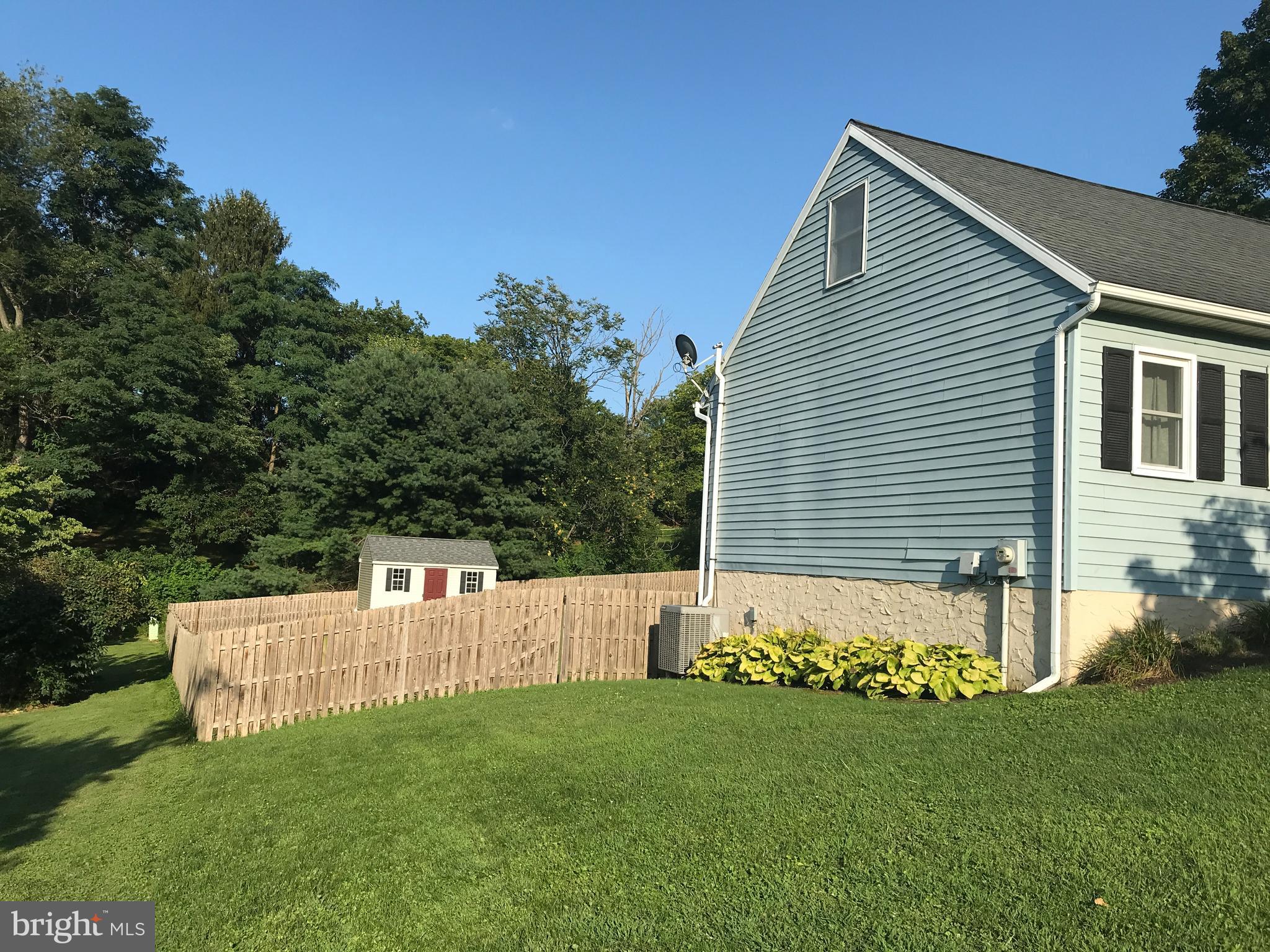 195 RIVER ROAD