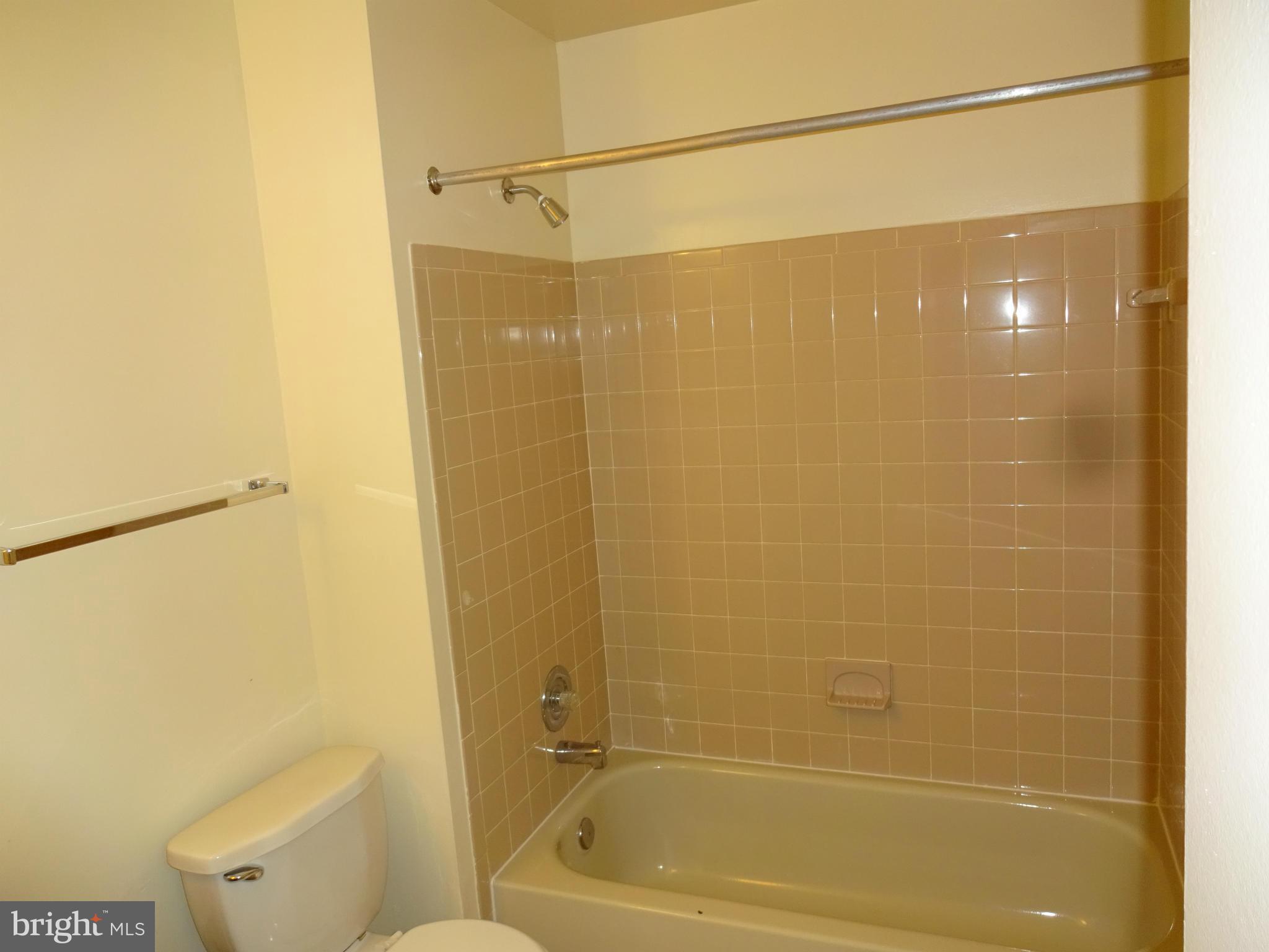 CEDAR WALK - Residential