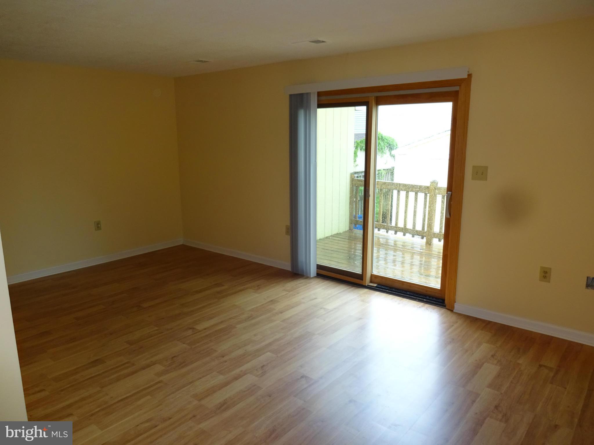 CEDAR WALK - Residential