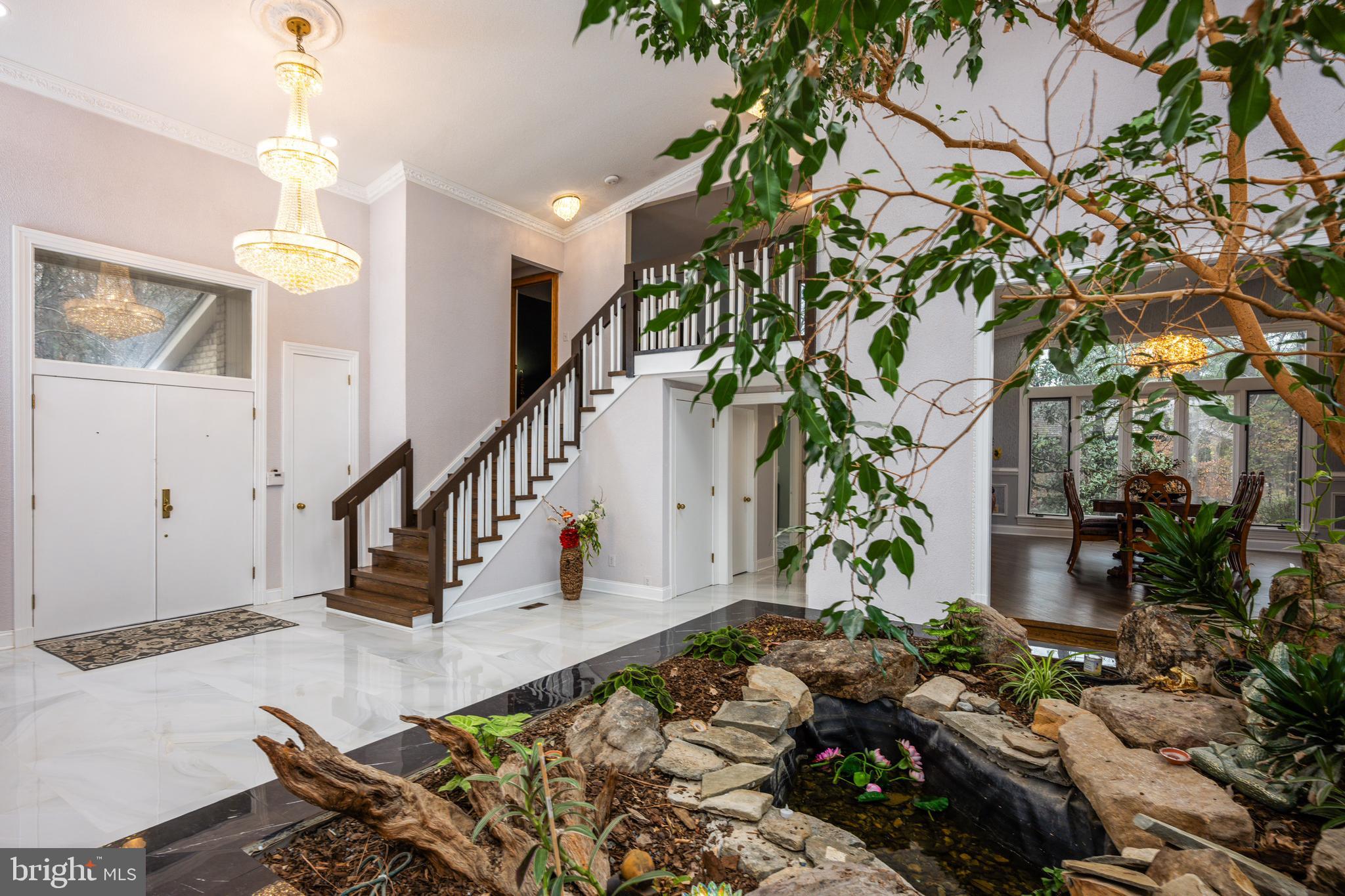 KENTSDALE ESTATES - Residential