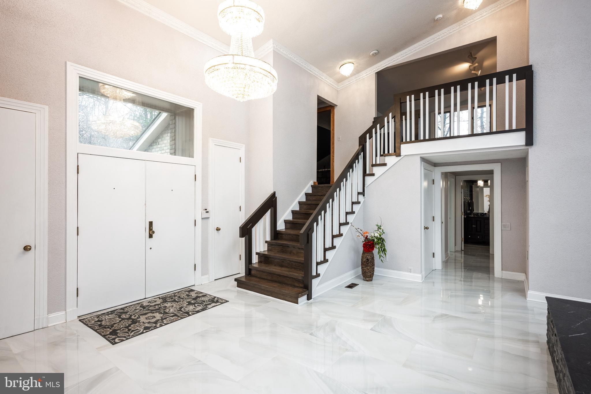 KENTSDALE ESTATES - Residential