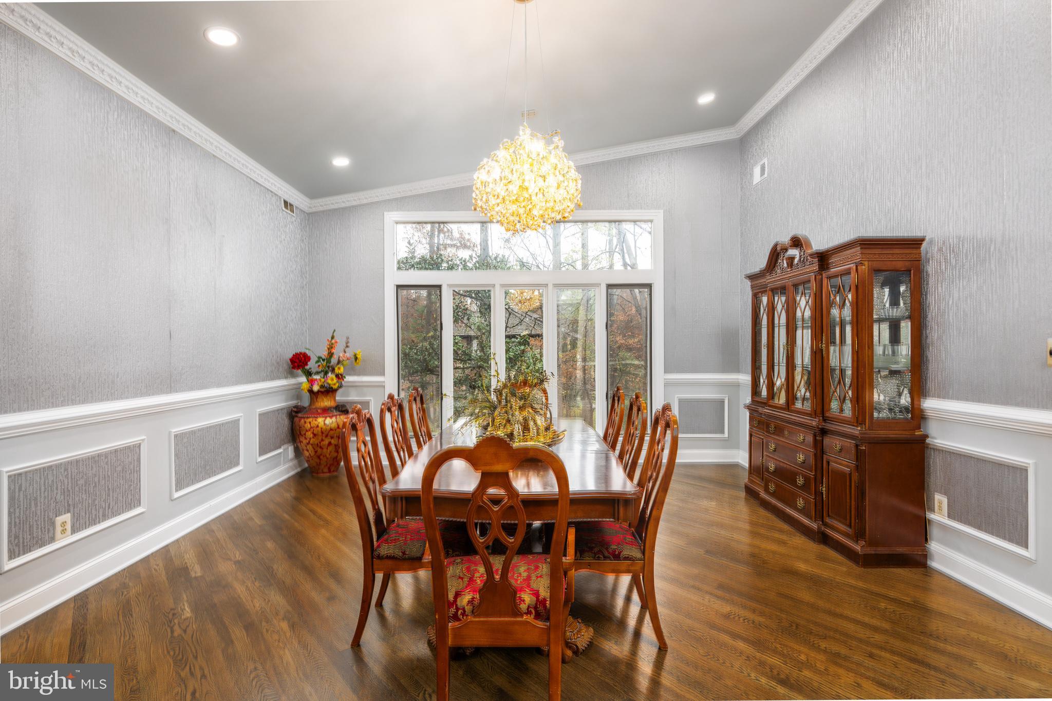 KENTSDALE ESTATES - Residential