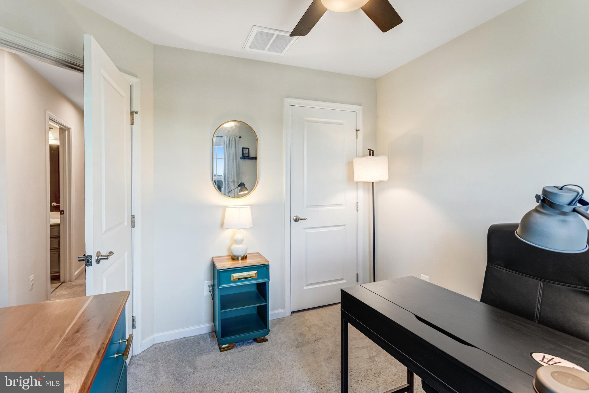 MINTBROOK - Residential