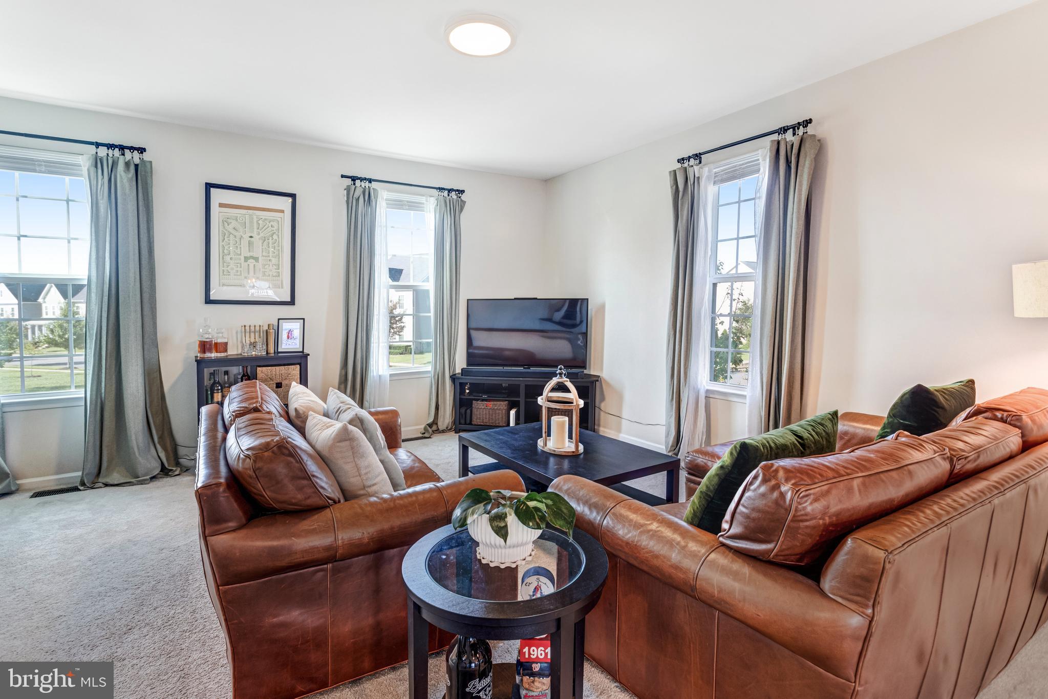 MINTBROOK - Residential