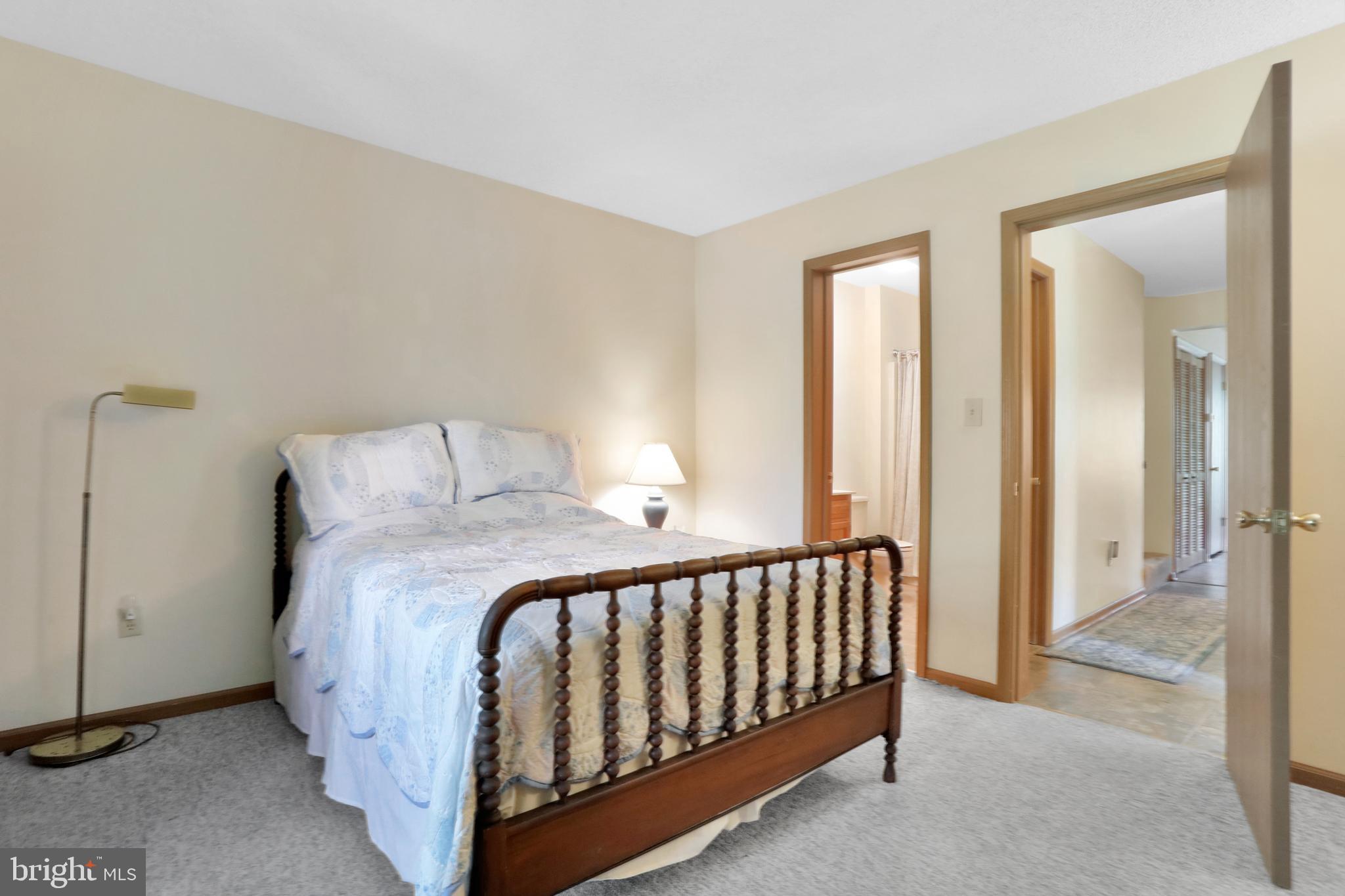 THE WOODS - Residential