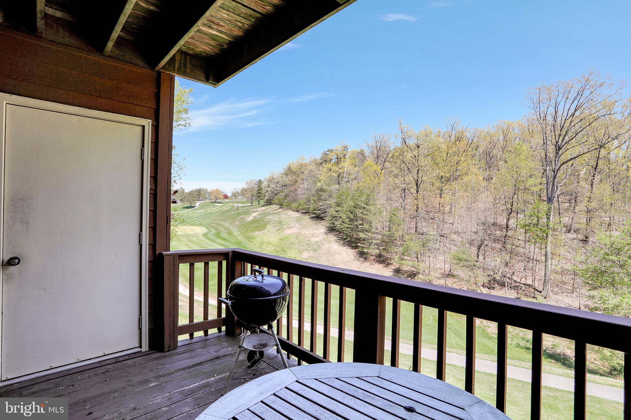 THE WOODS - Residential