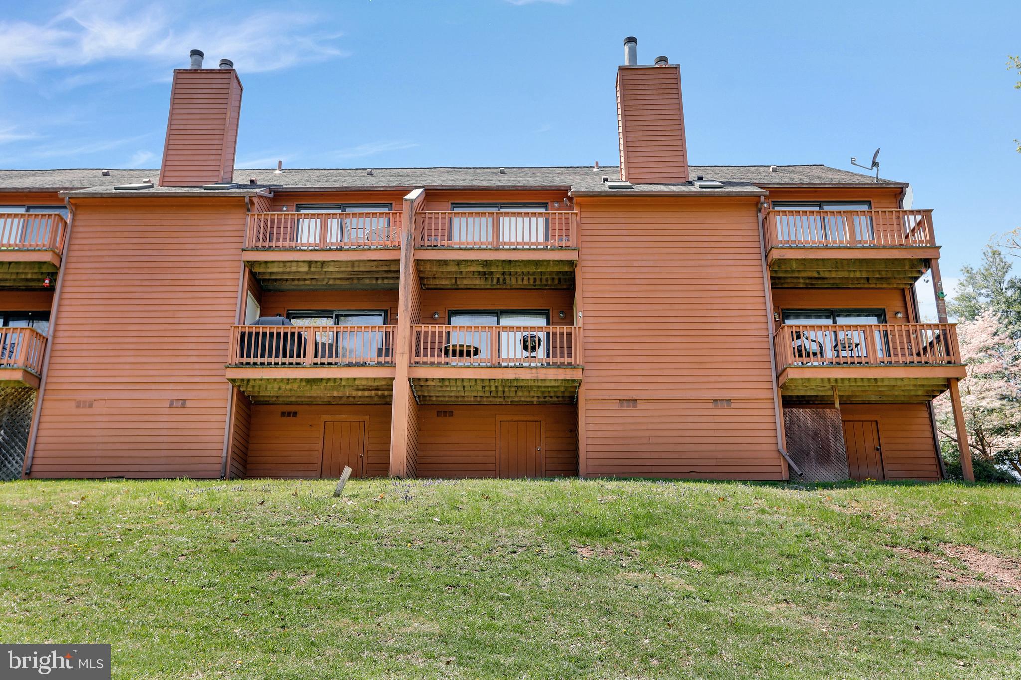 THE WOODS - Residential