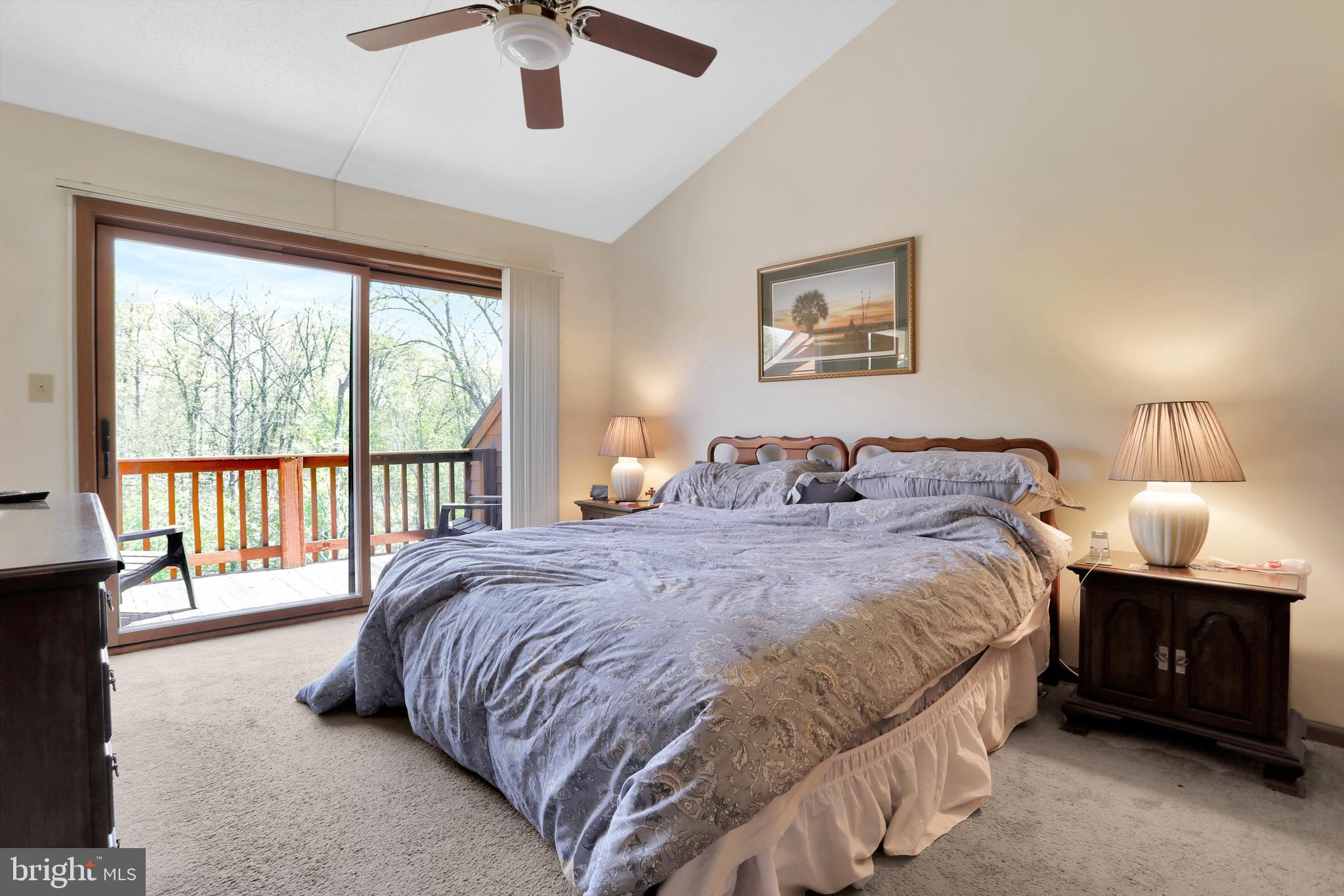 THE WOODS - Residential