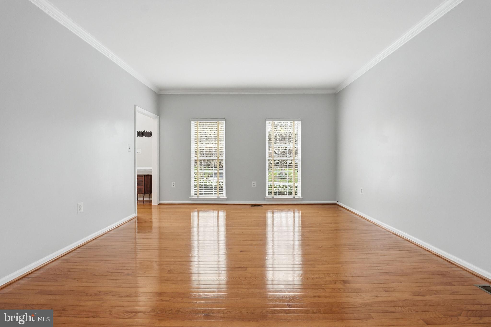 WOODLEA MANOR - Residential