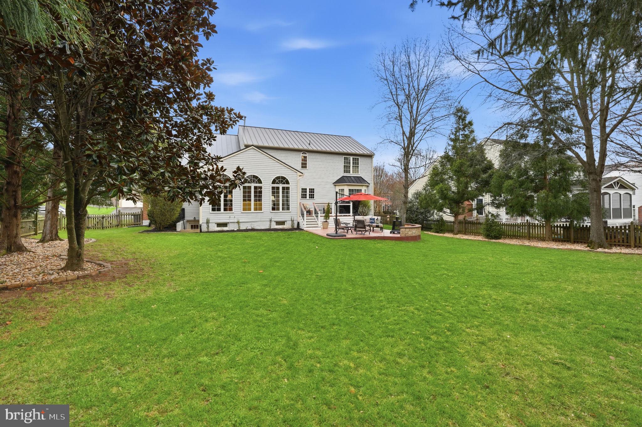 WOODLEA MANOR - Residential