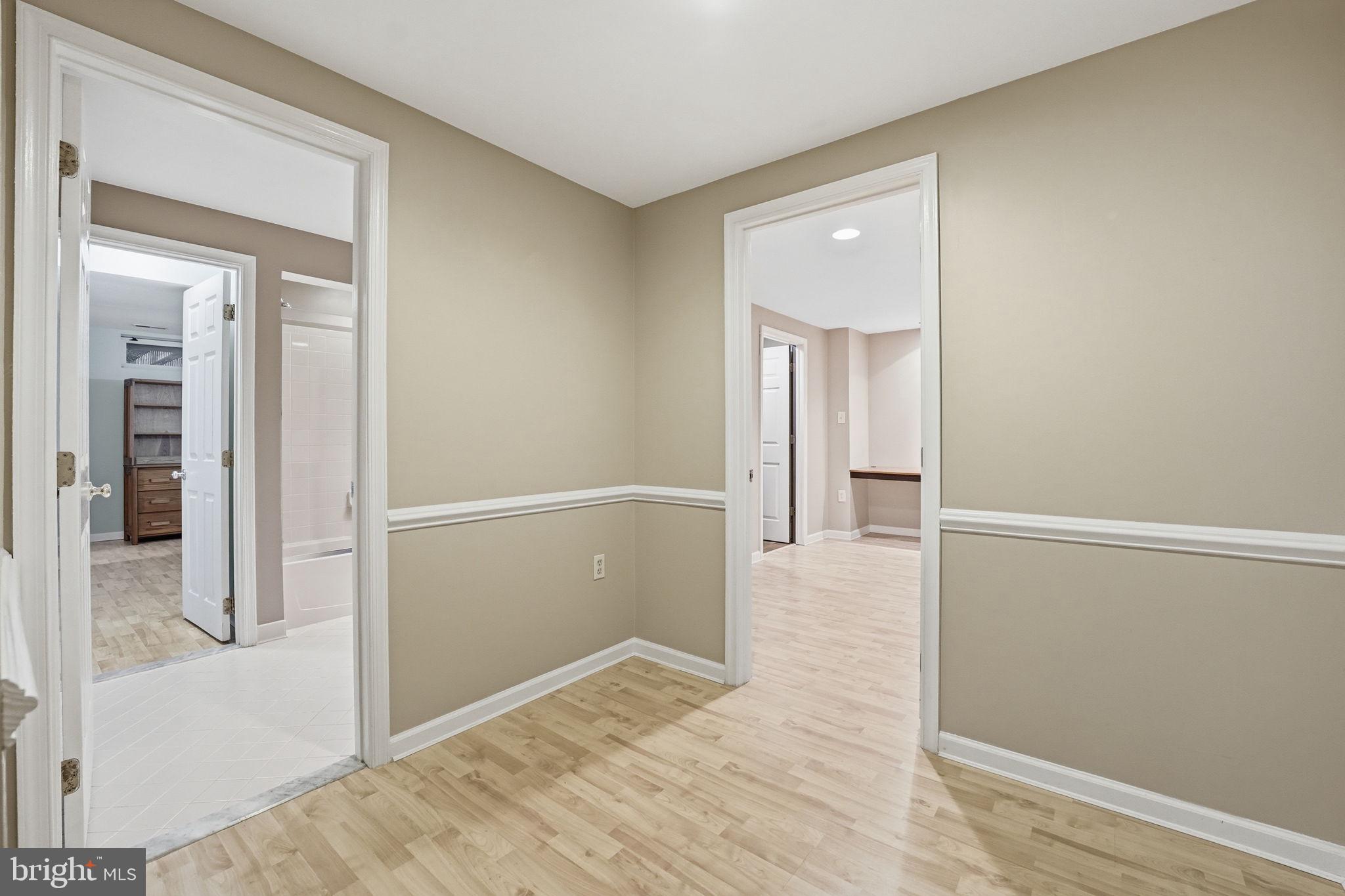 WOODLEA MANOR - Residential