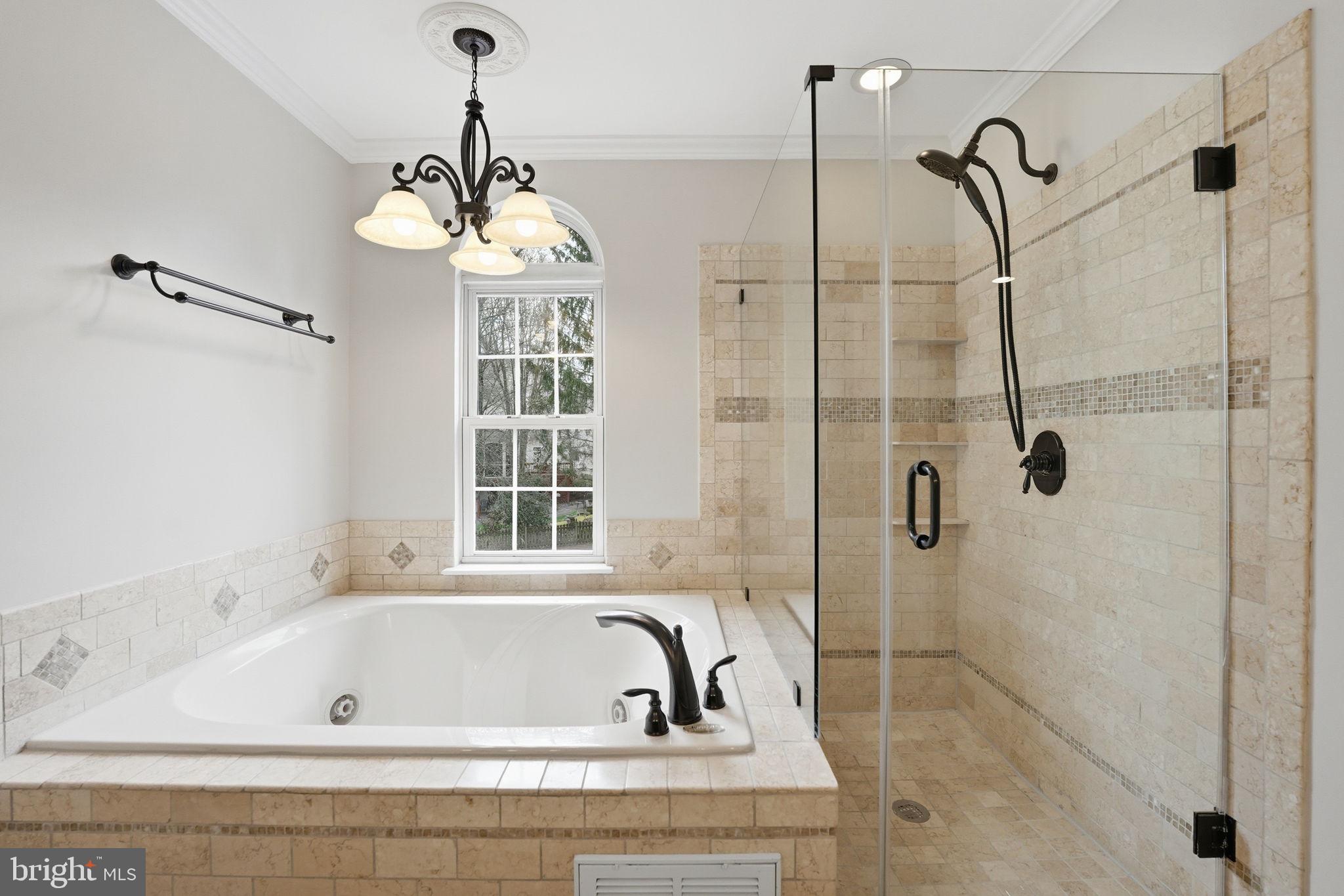 WOODLEA MANOR - Residential