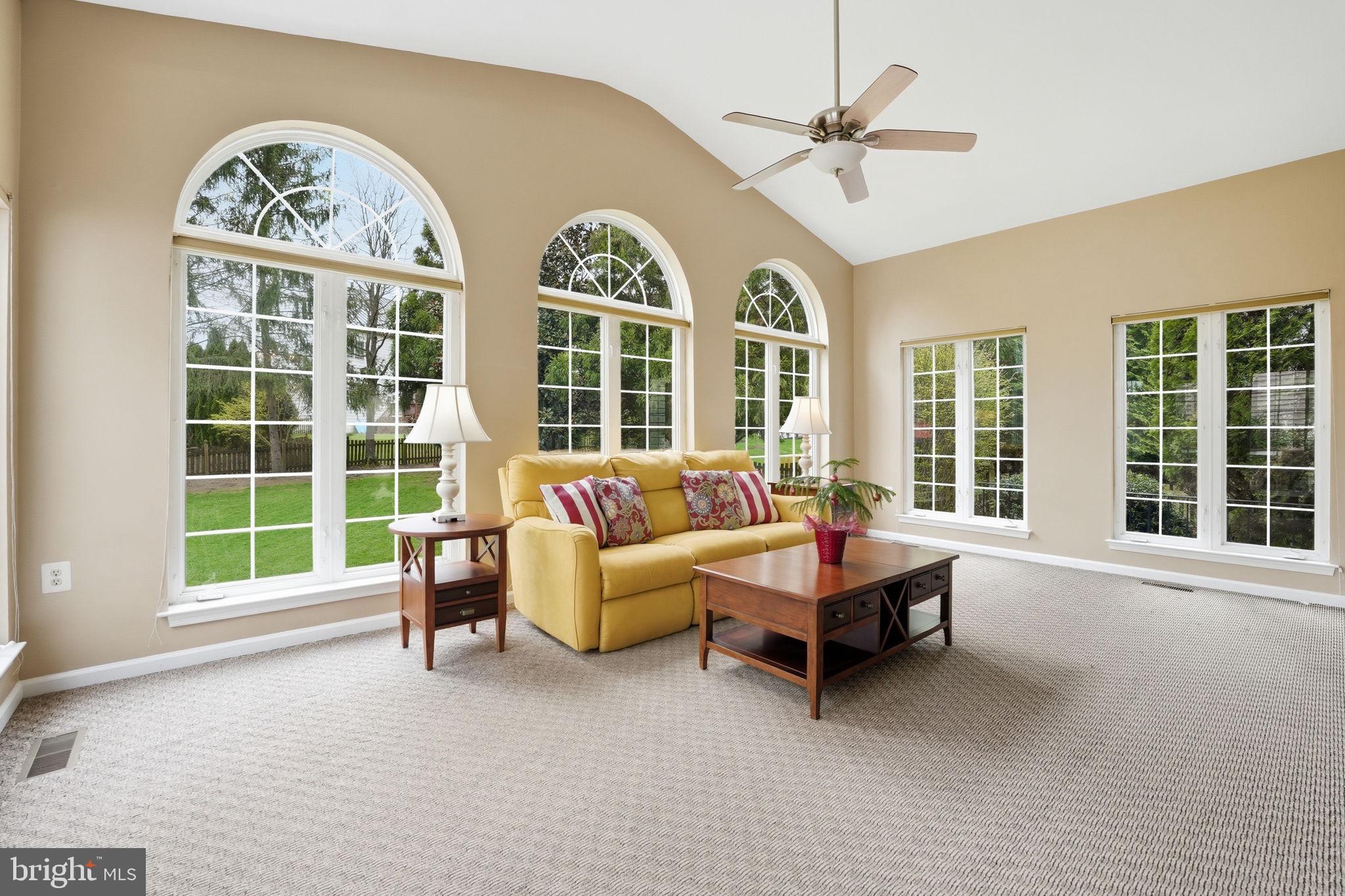 WOODLEA MANOR - Residential