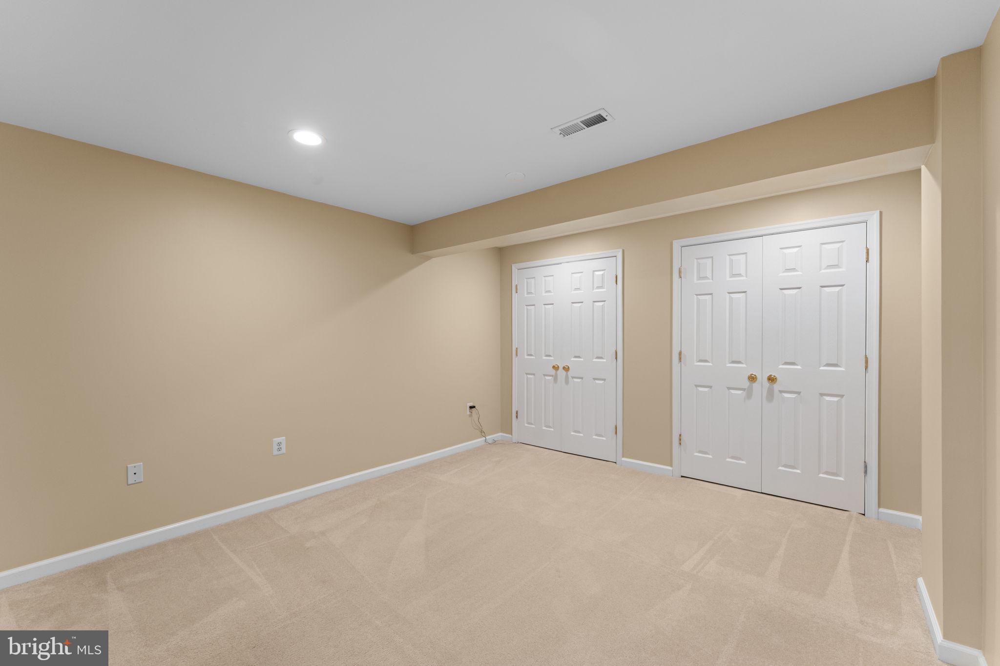VIRGINIA RUN - Residential