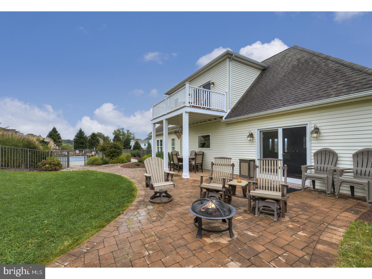 ROLLING VIEW ESTATES - Residential