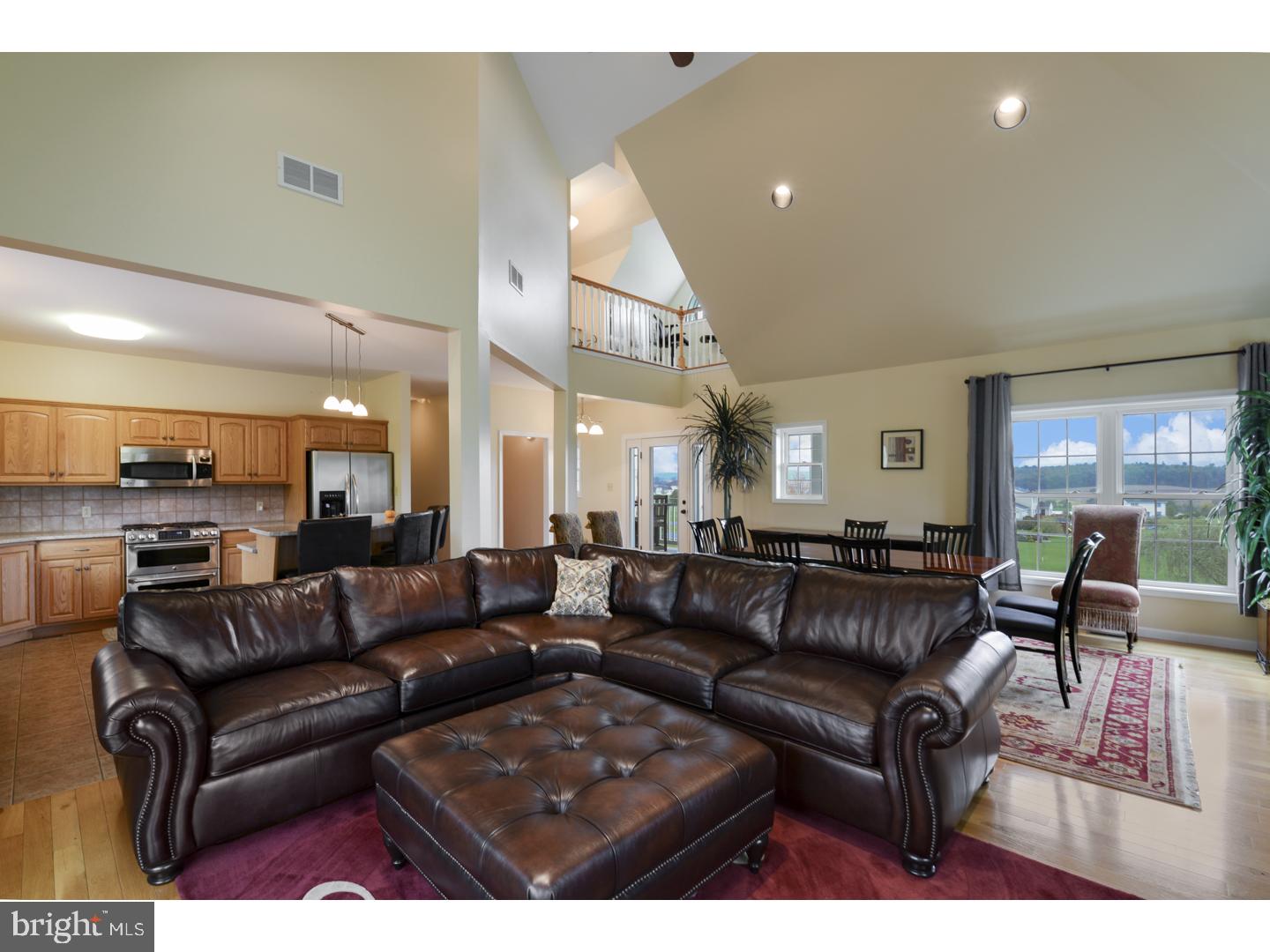 ROLLING VIEW ESTATES - Residential
