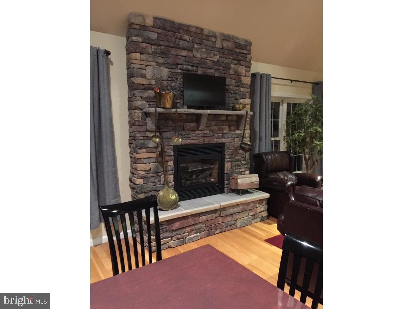 ROLLING VIEW ESTATES - Residential