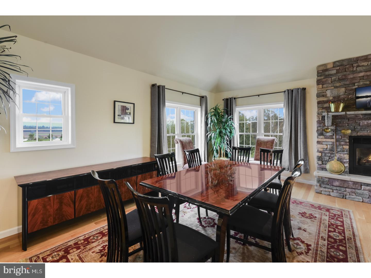 ROLLING VIEW ESTATES - Residential