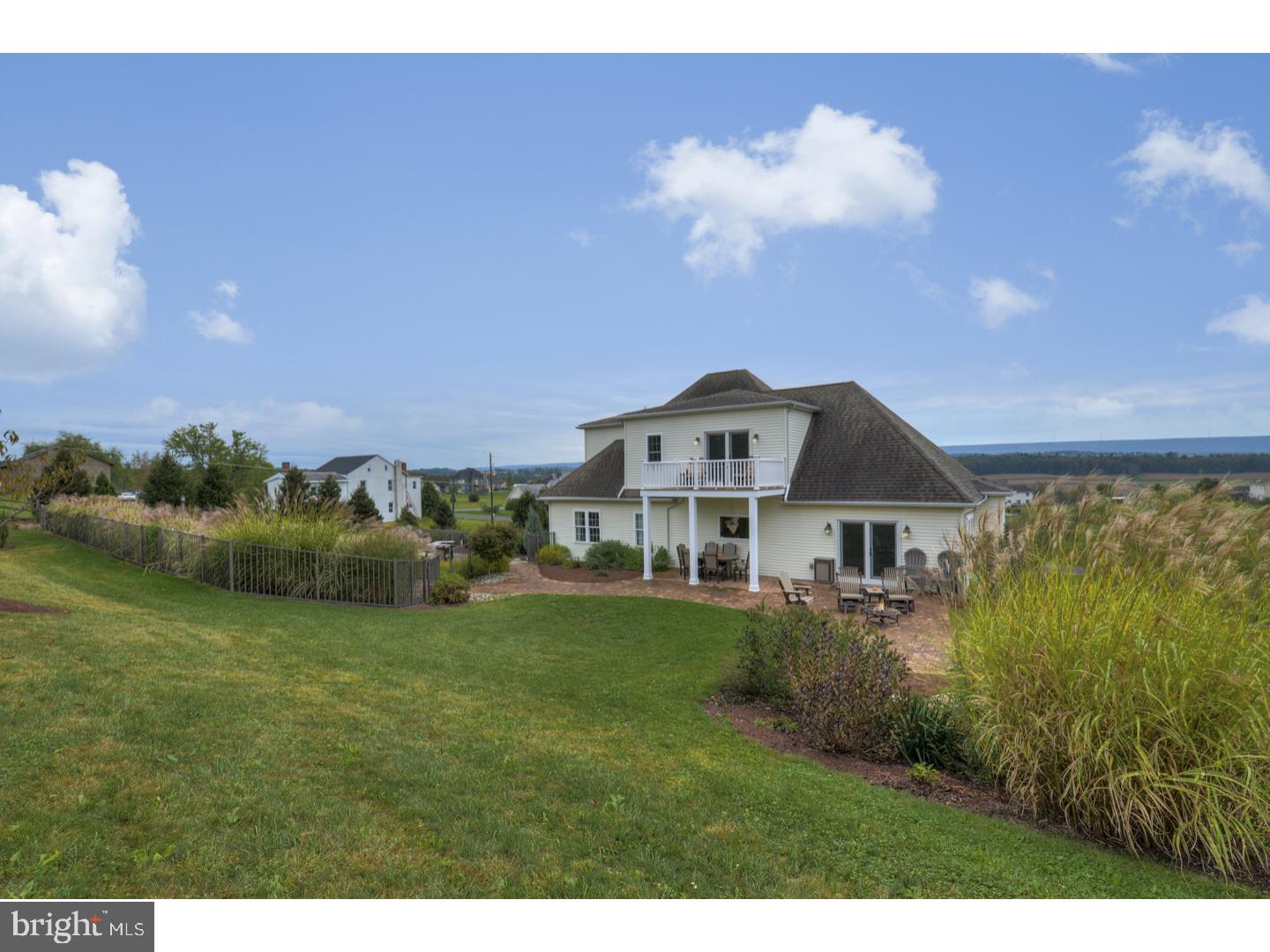 ROLLING VIEW ESTATES - Residential