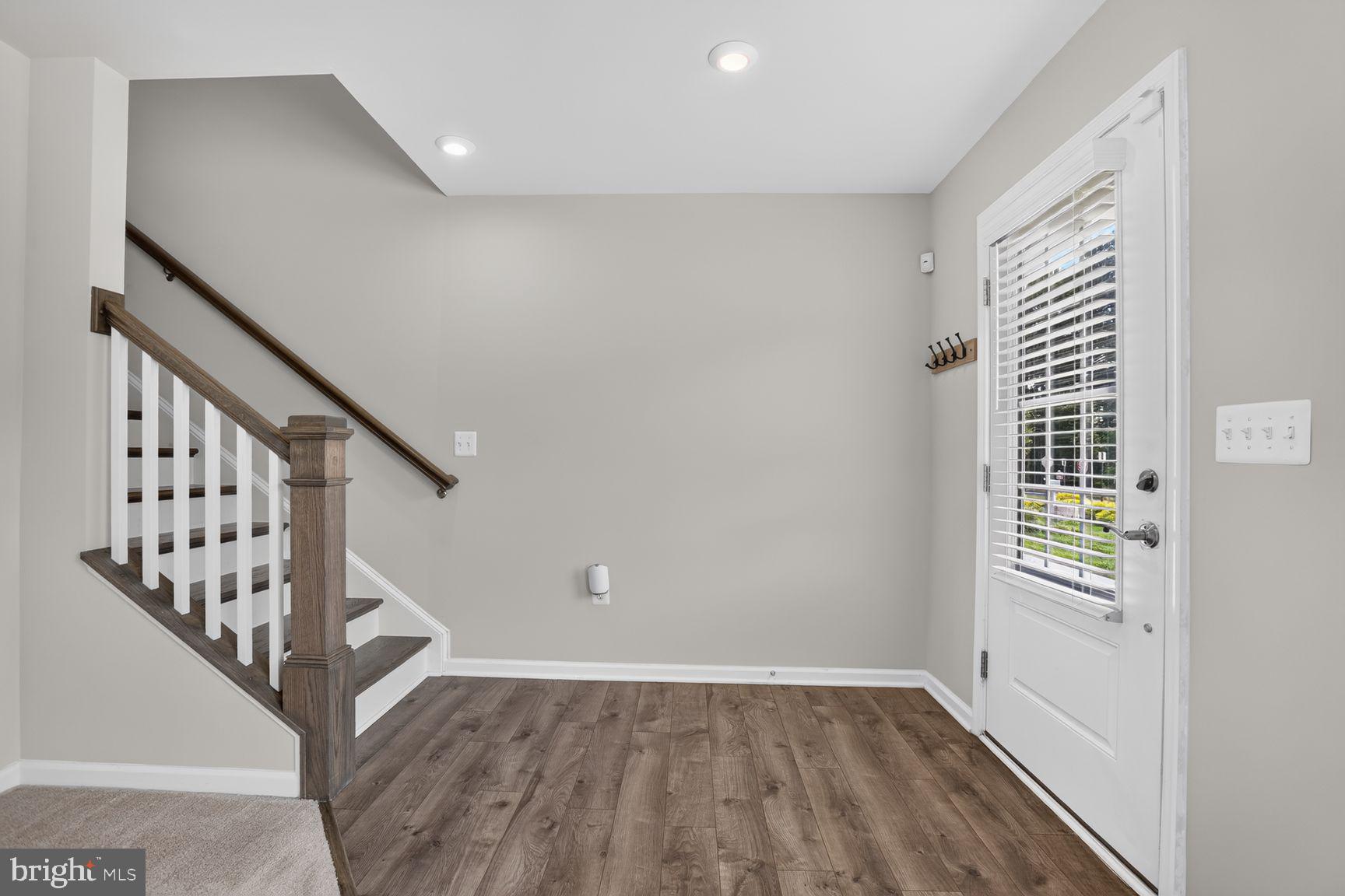1806 SAG HARBOR LANE