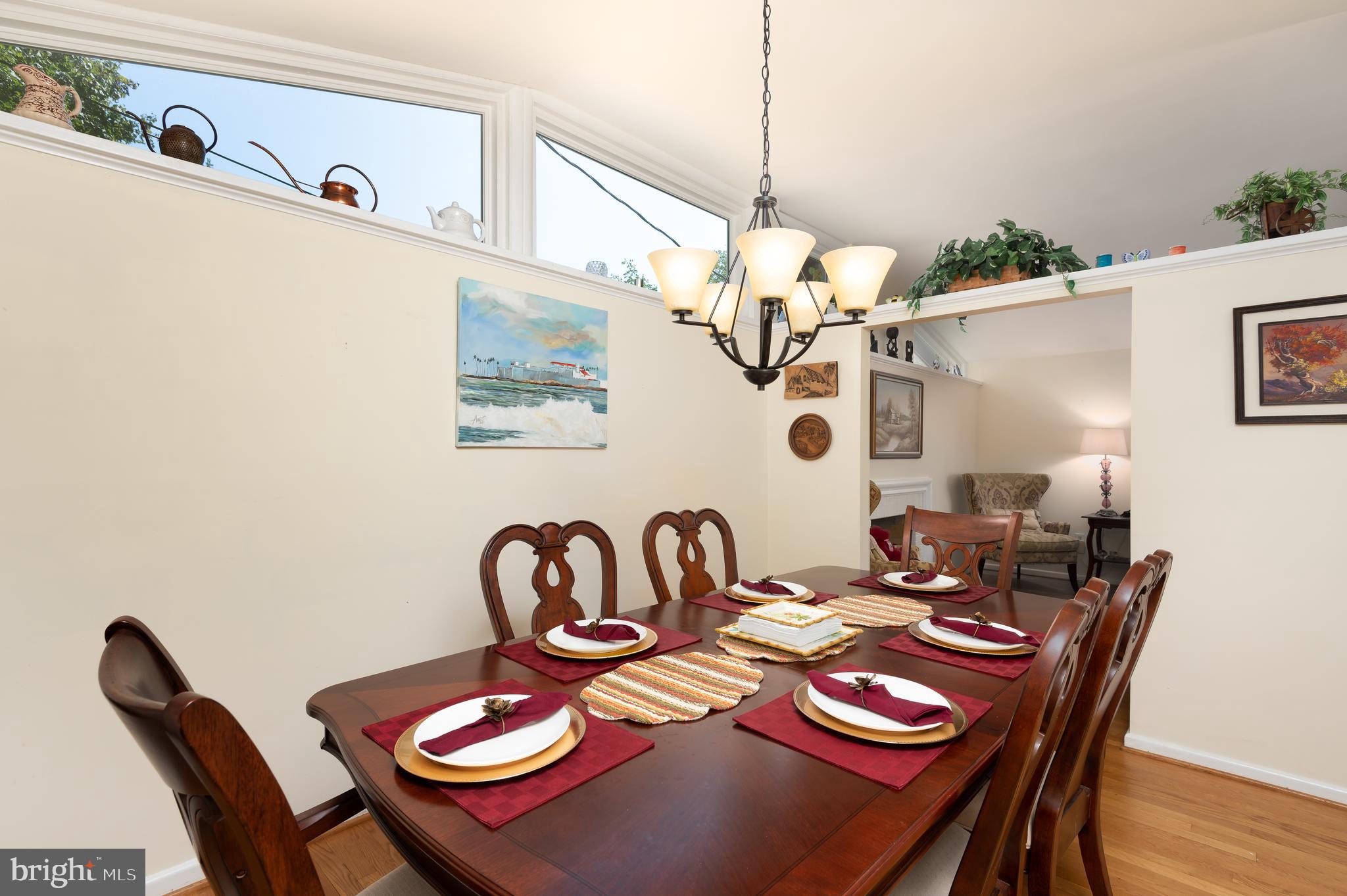 ROSEMONT - Residential Lease