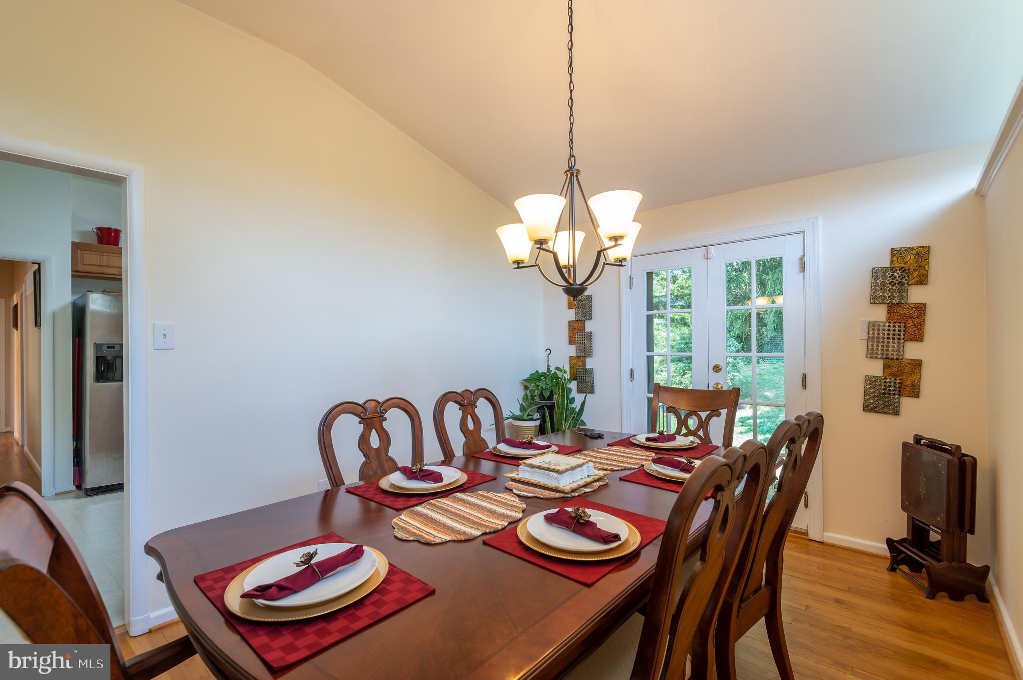 ROSEMONT - Residential Lease