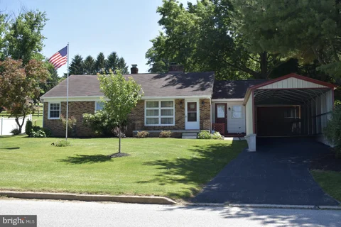 MLS: PAYK2104852