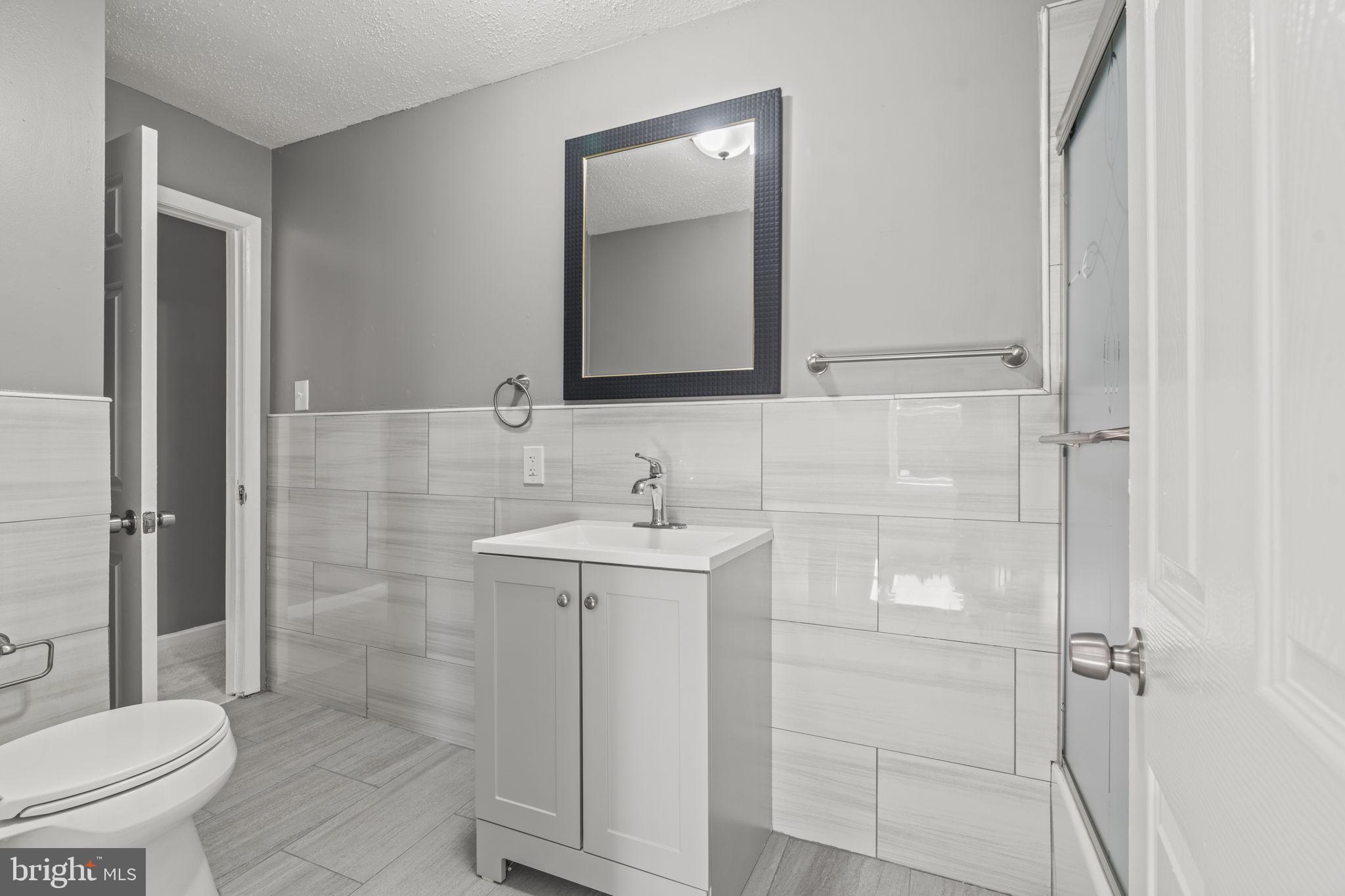 EDGEMONT PARK - Residential