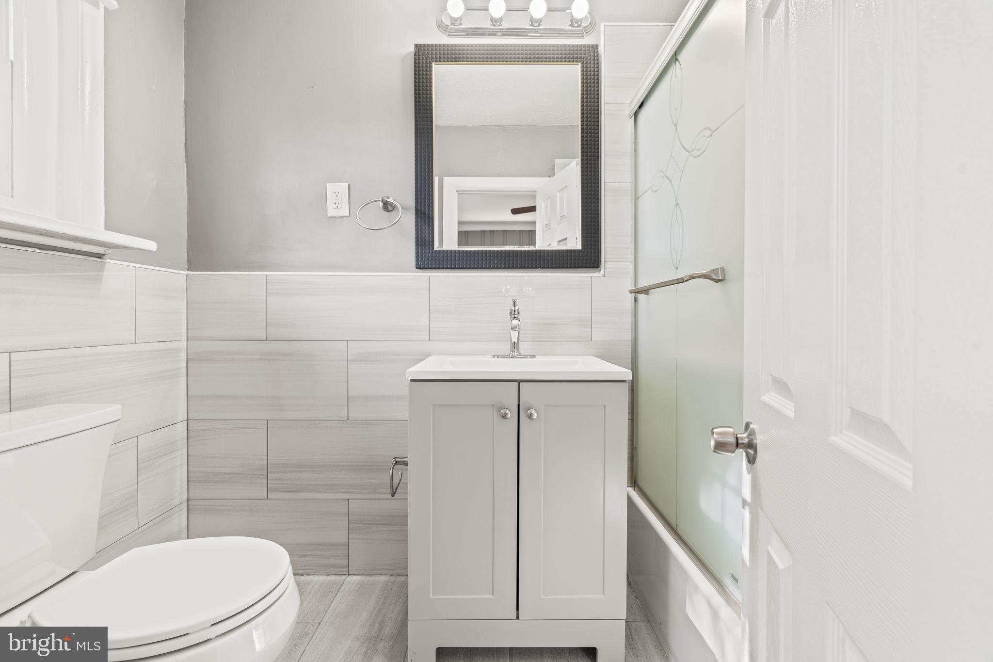 EDGEMONT PARK - Residential