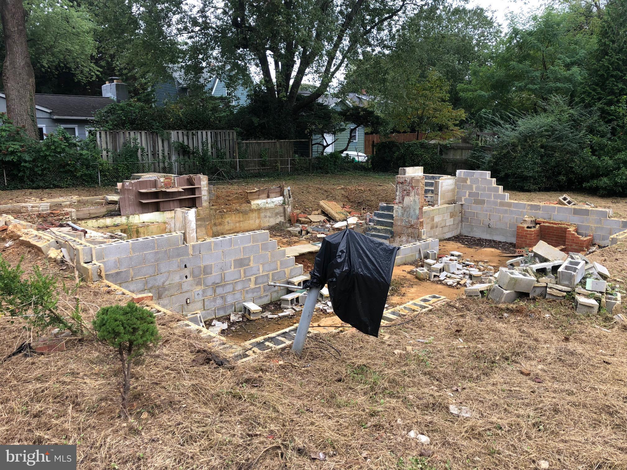 WEST ANNAPOLIS - Residential