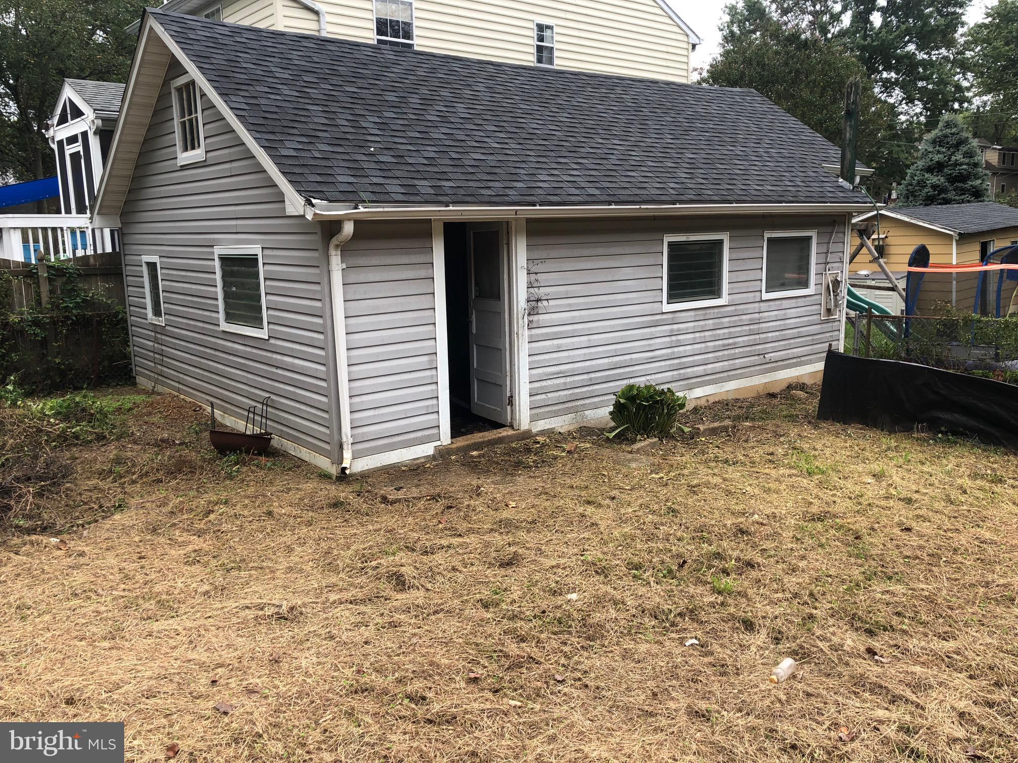 WEST ANNAPOLIS - Residential