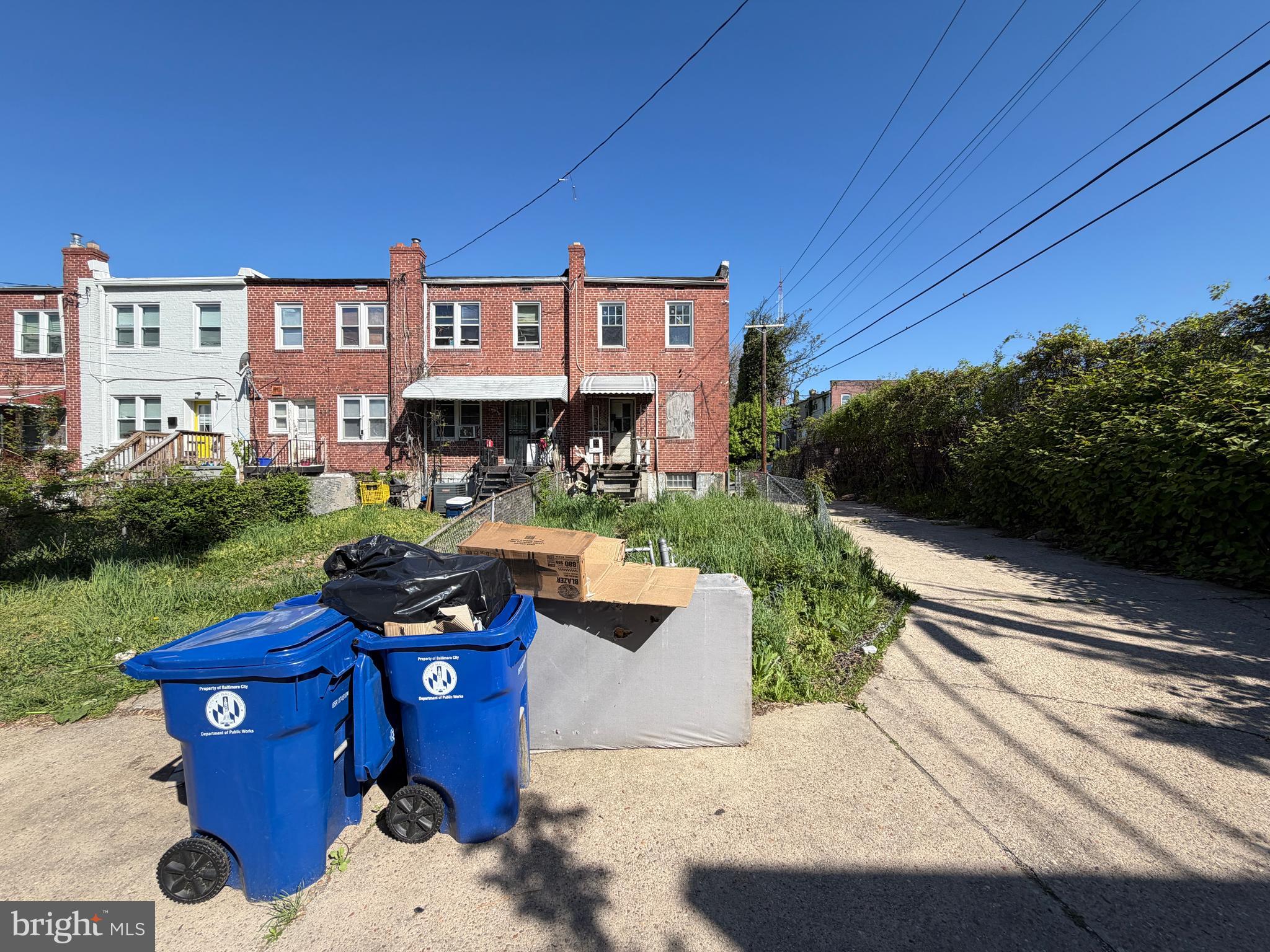 TOWANDA - Residential