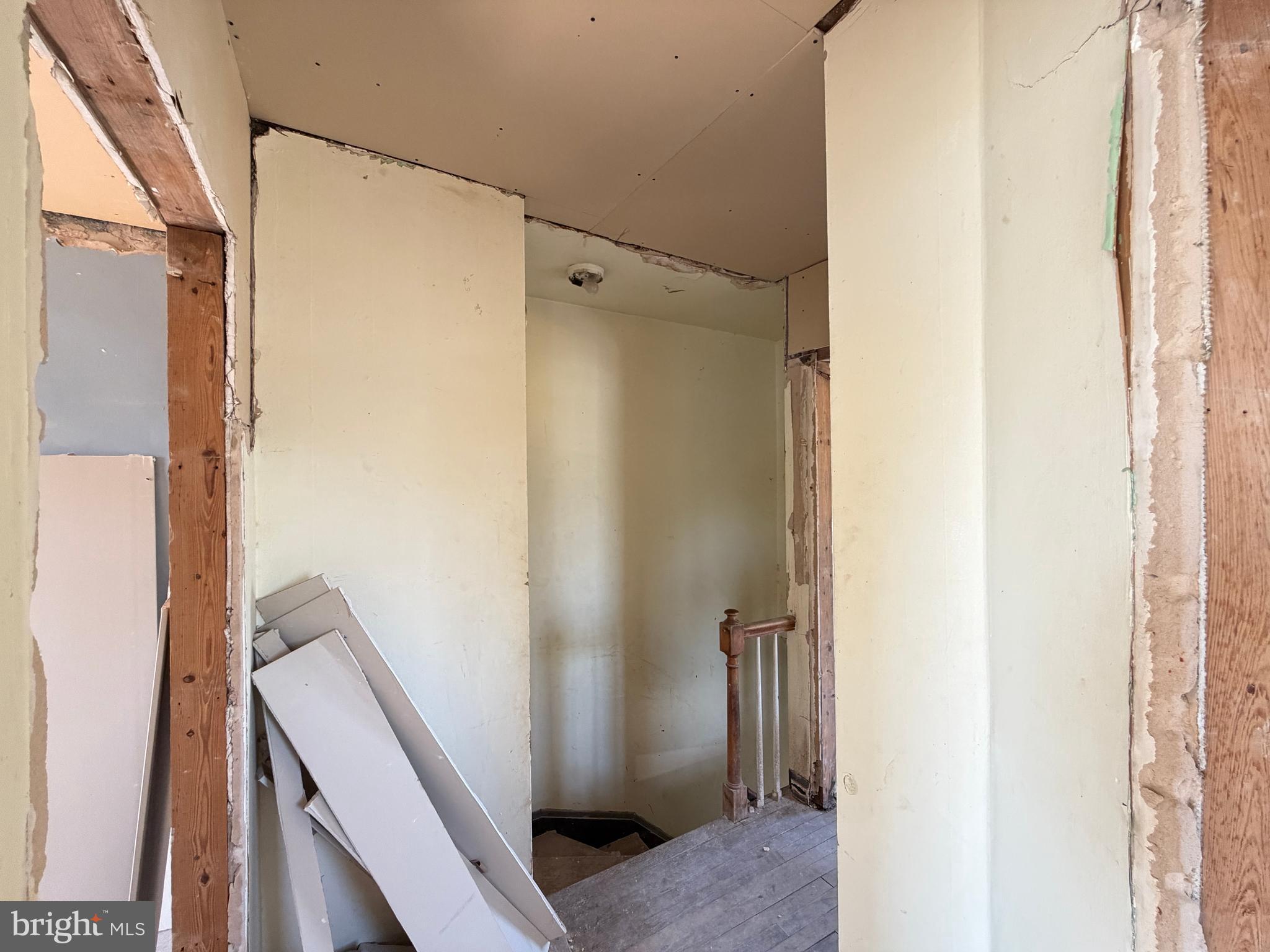 TOWANDA - Residential