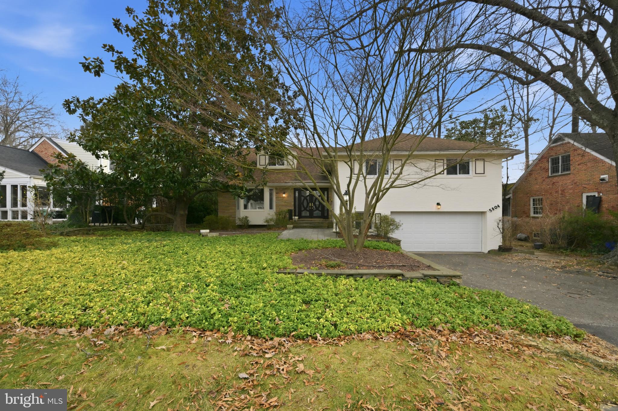 WHITEHALL MANOR - Residential Lease