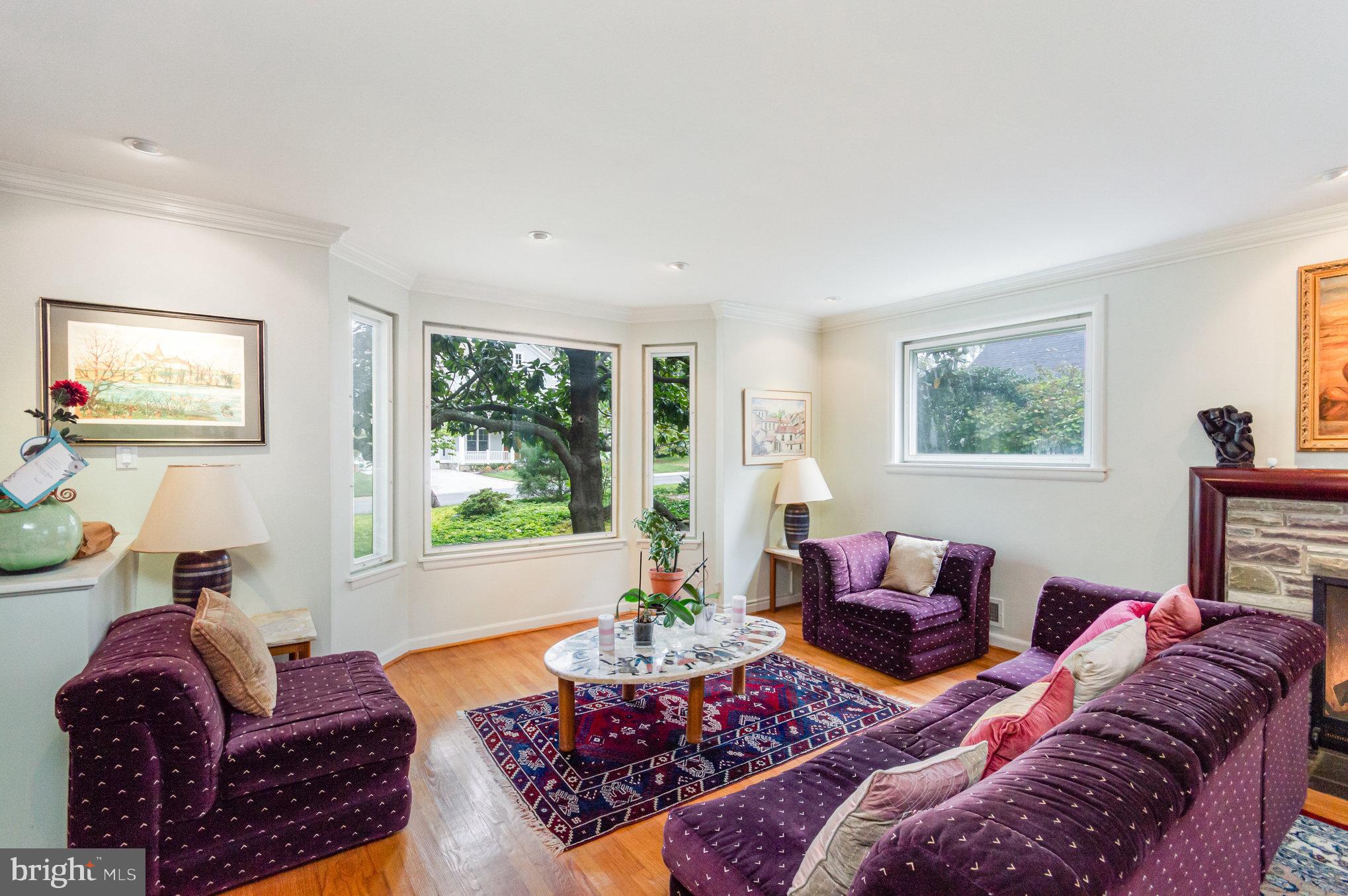 WHITEHALL MANOR - Residential Lease