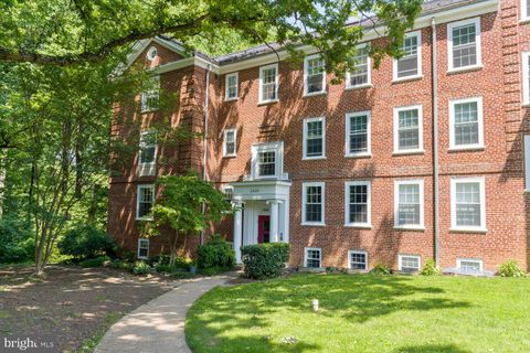 3430 39TH STREET NW B698 WASHINGTON DC 20016