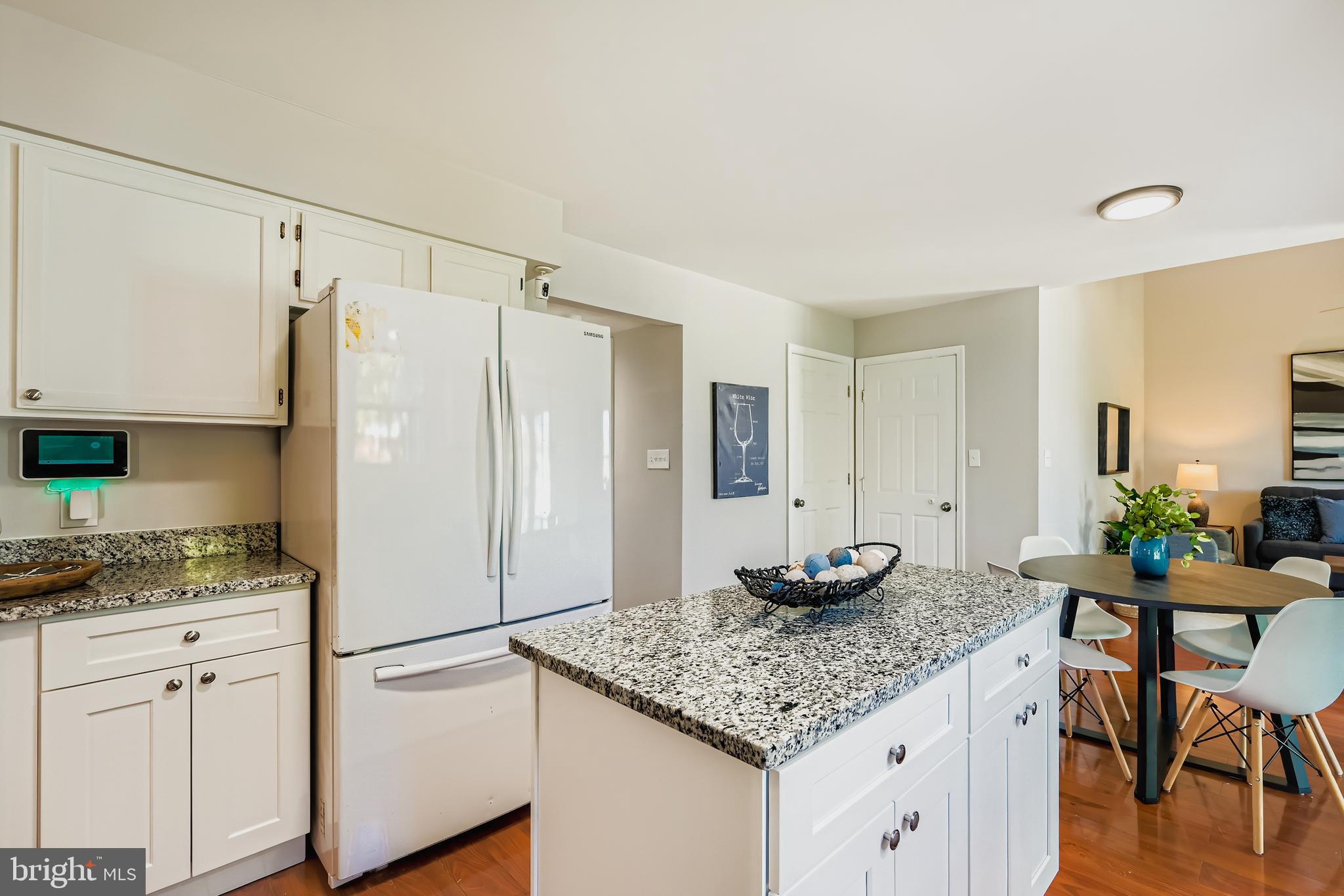 GOLDENWOOD - Residential