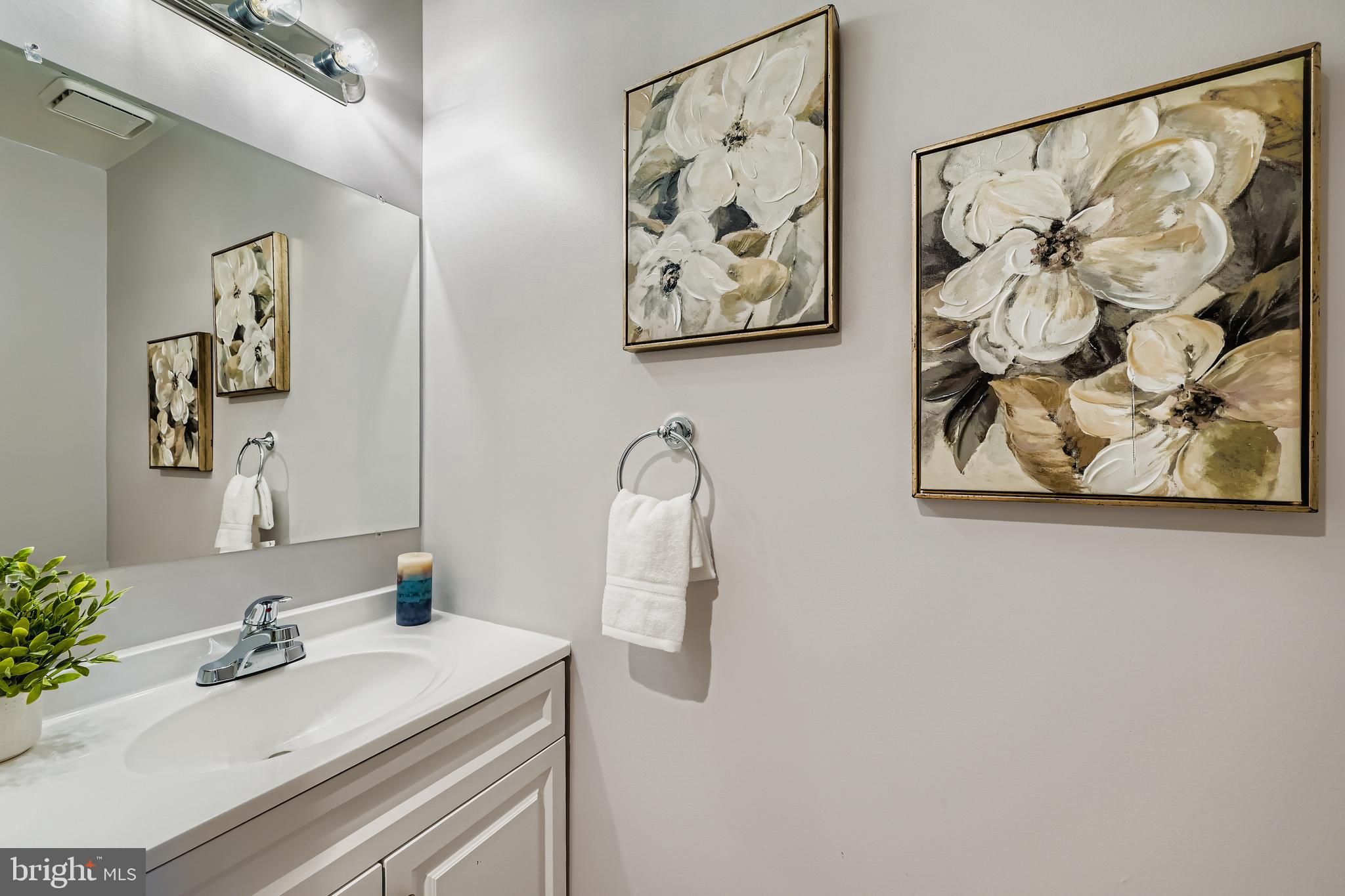 GOLDENWOOD - Residential