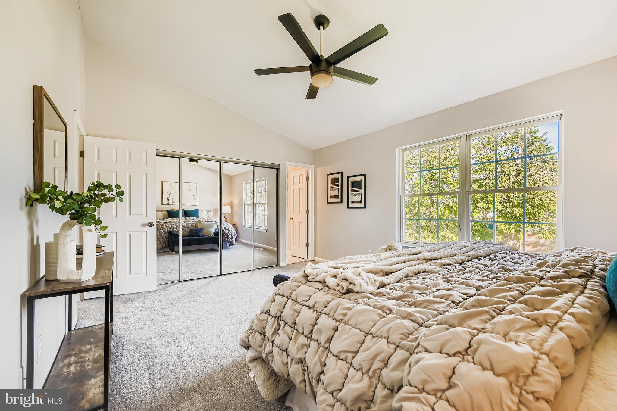 GOLDENWOOD - Residential