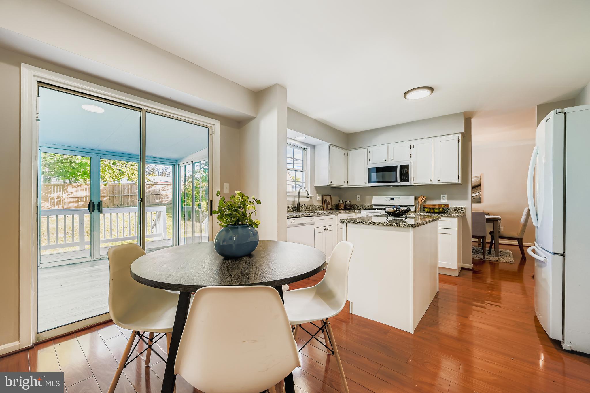 GOLDENWOOD - Residential