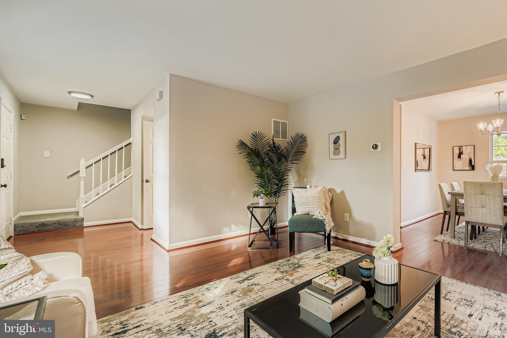 GOLDENWOOD - Residential